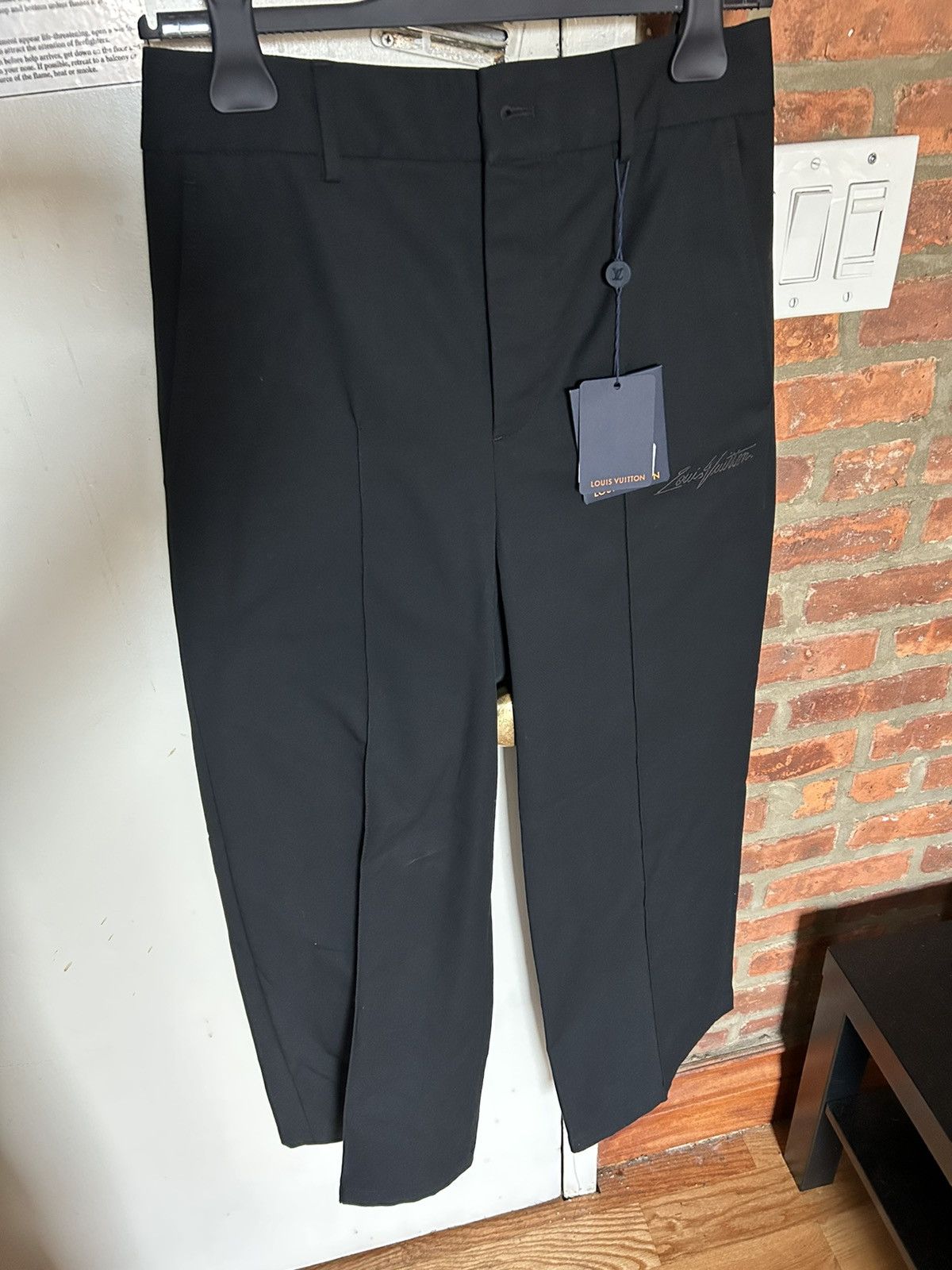 Louis Vuitton Signature Relaxed Pants Anthracite Fonce. Size 40