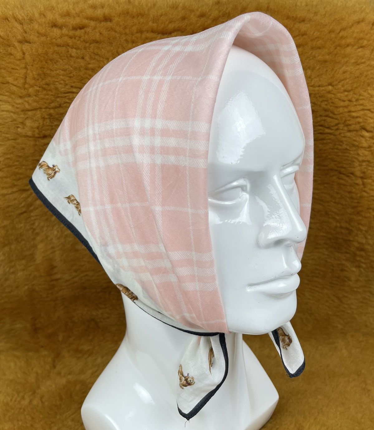 Burberry × Other burberry bandana handkerchief neckerchief scarf HC0223 Size ONE SIZE - 1 Thumbnail