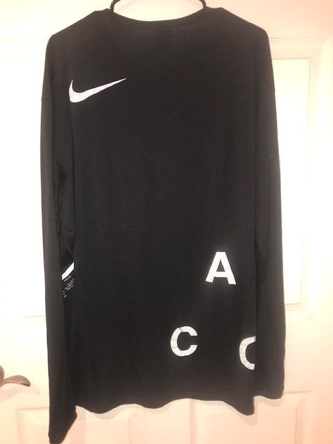 Image of Nike Acg Nikelab Acg Tech Long Sleeve in Black, Men's (Size XL)