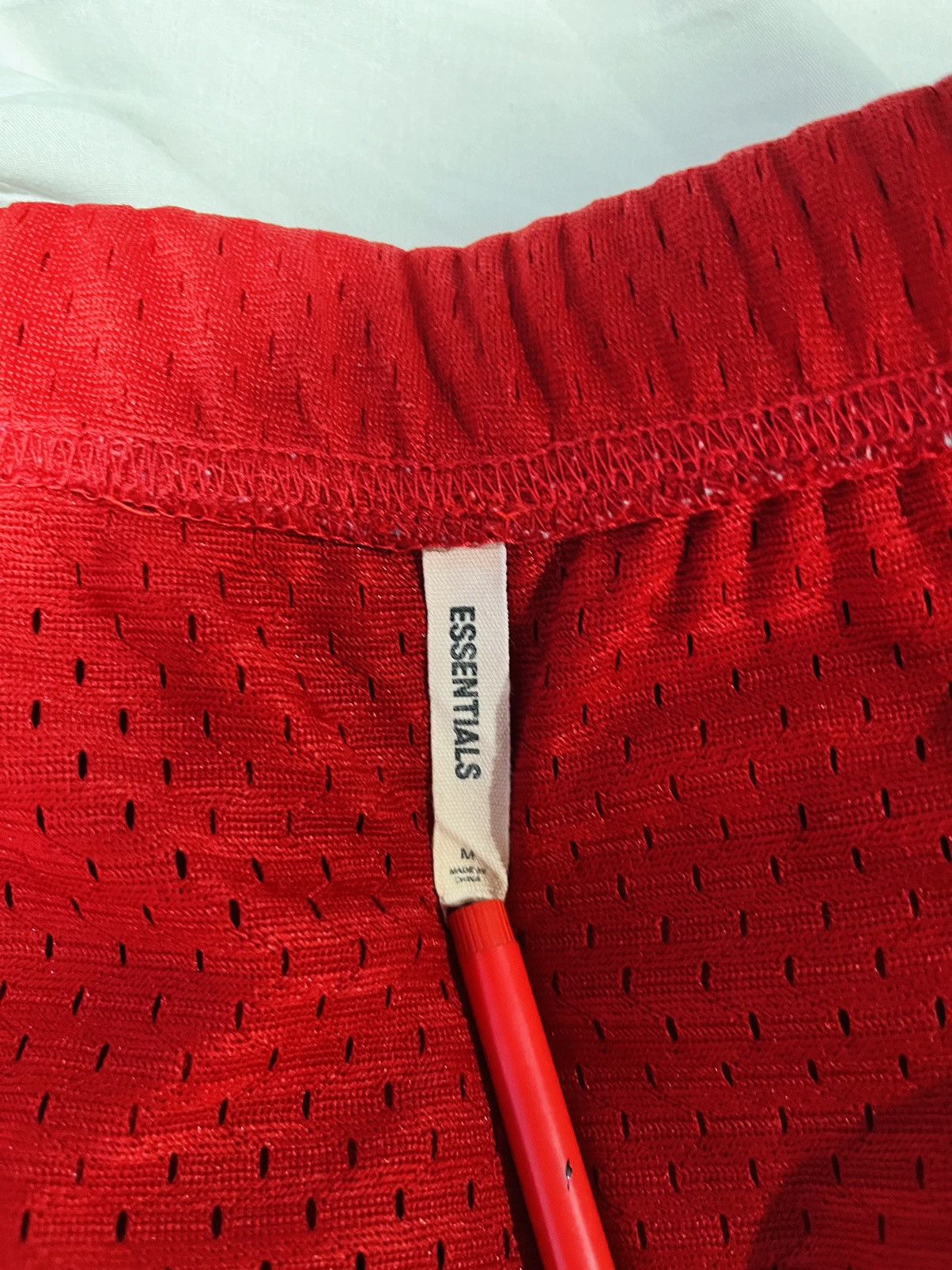 Essentials 2018 OG Essentials Mesh Shorts Size US 32 / EU 48 - 7 Thumbnail
