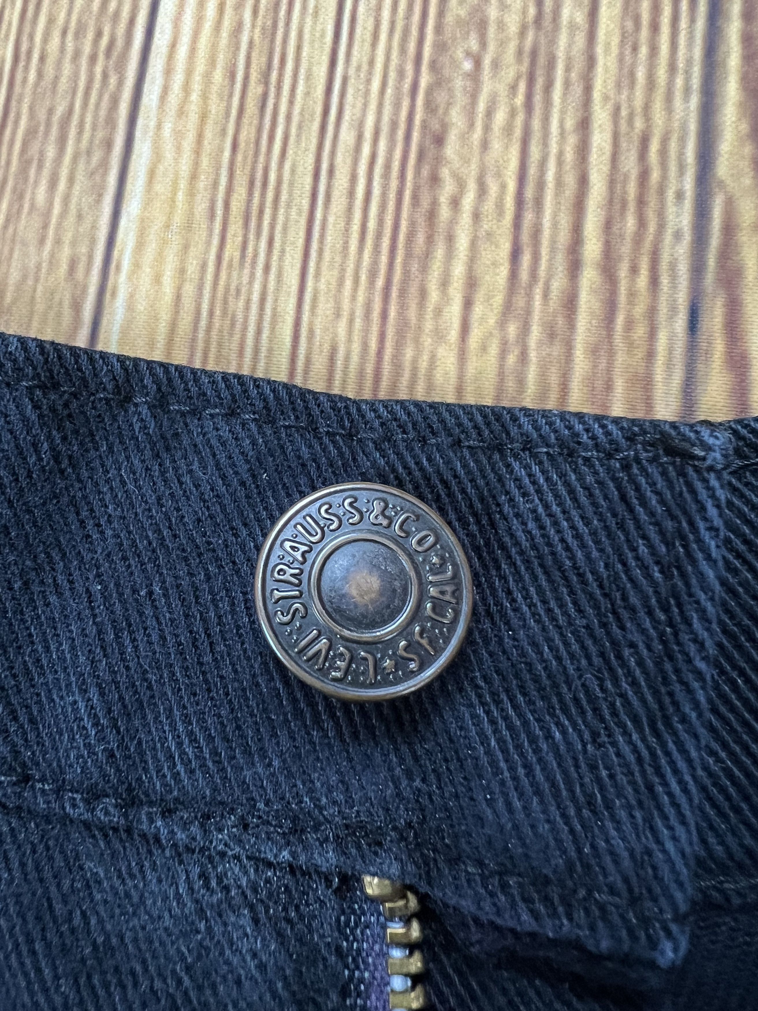 Levi's × Vintage Distressed Levi's 517 bootcut Jeans Size US 27 - 5 Thumbnail