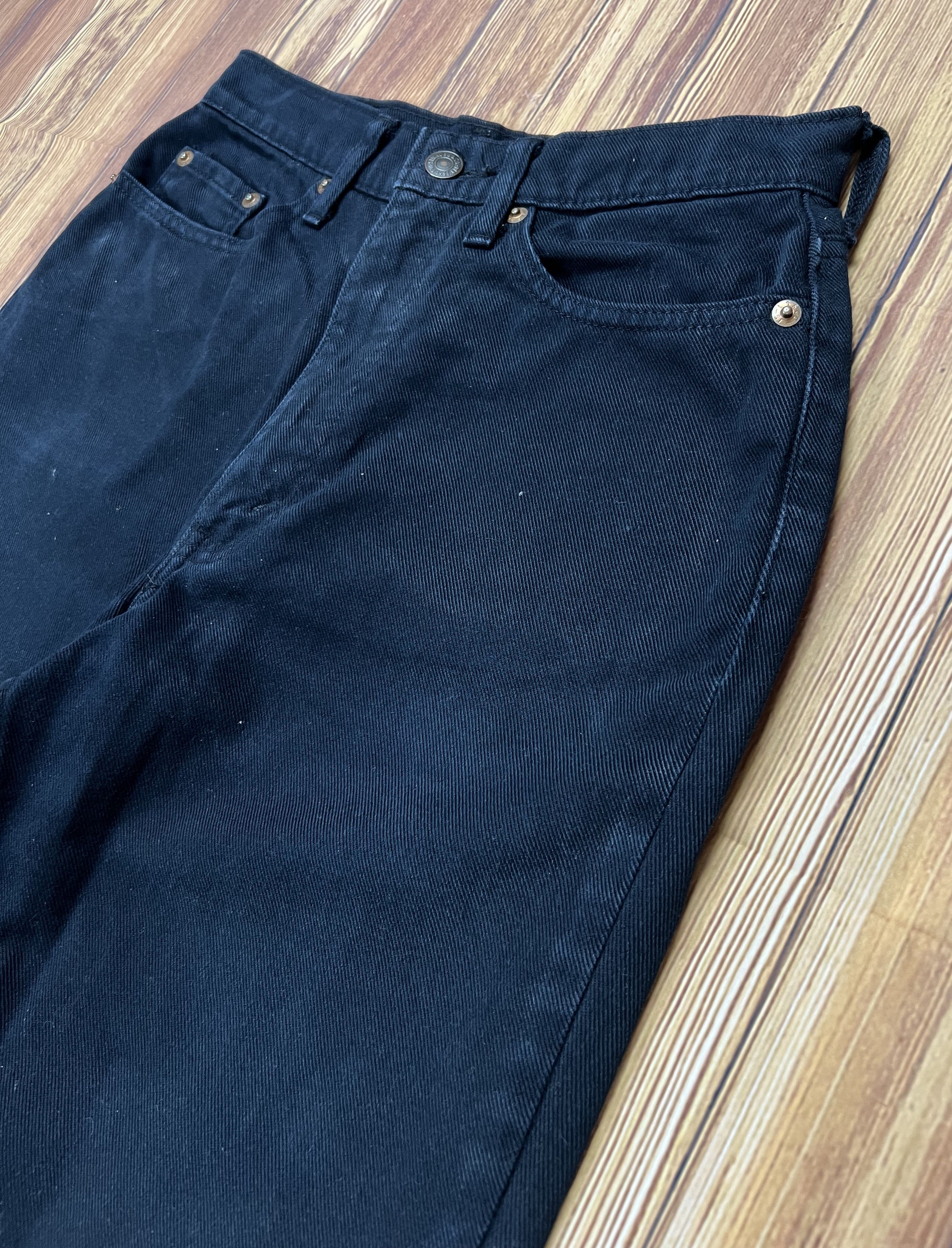 Levi's × Vintage Distressed Levi's 517 bootcut Jeans Size US 27 - 2 Thumbnail