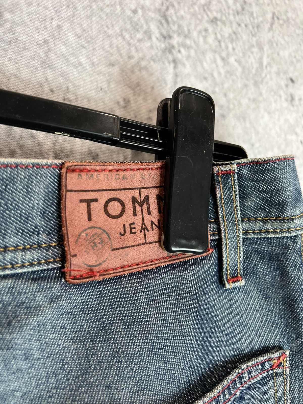 Tommy Hilfiger Vintage Tommy Jeans baggy Cargo denim pants Size US 34 / EU 50 - 4 Thumbnail