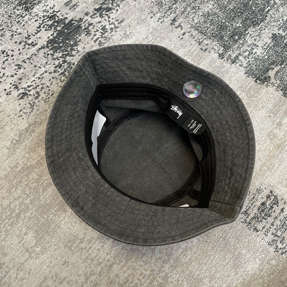 STUSSY BUCKET HAT WASHED STOCK // LXL