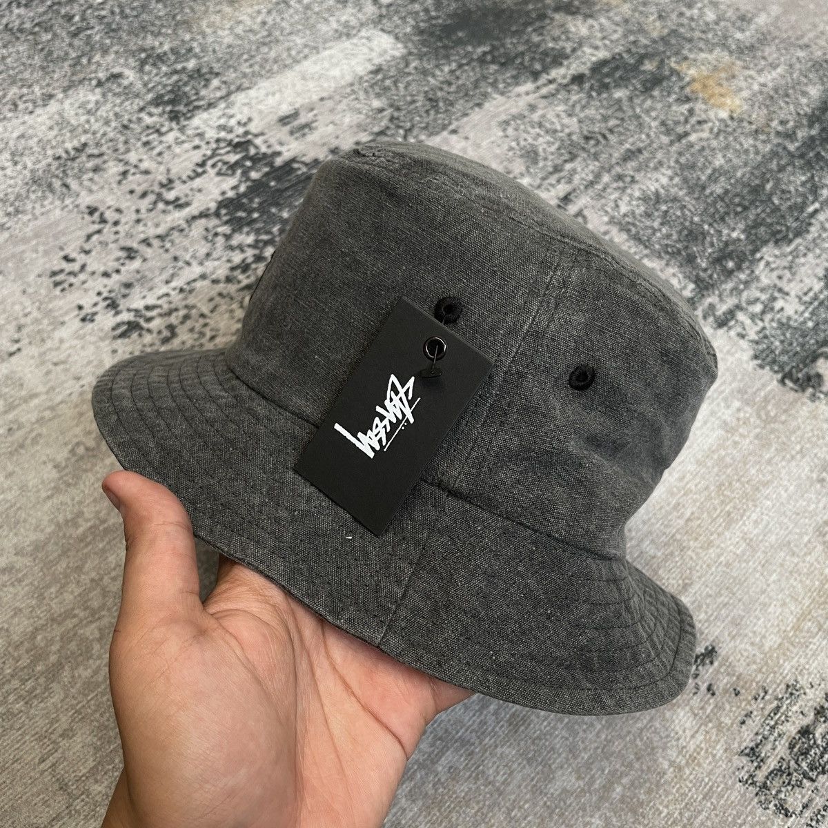 STUSSY BUCKET HAT WASHED STOCK // LXL