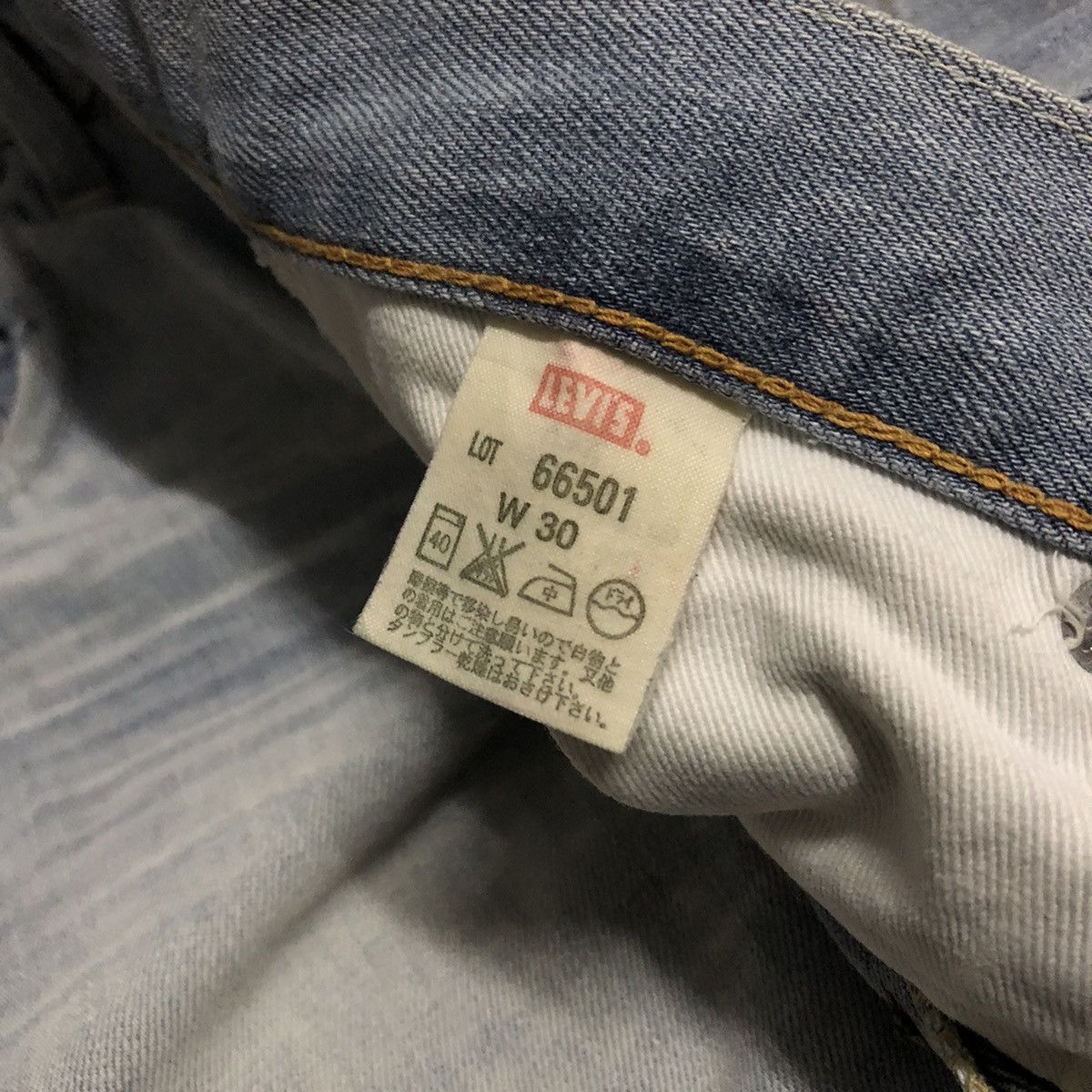 Levi's Levi’s LVC Selvedge Distressed Indigo Dye Lot 66501 Size US 28 / EU 44 - 2 Thumbnail