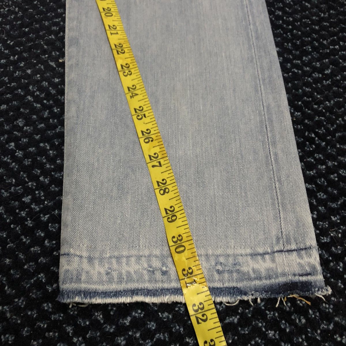 Levi's Levi’s LVC Selvedge Distressed Indigo Dye Lot 66501 Size US 28 / EU 44 - 11 Thumbnail