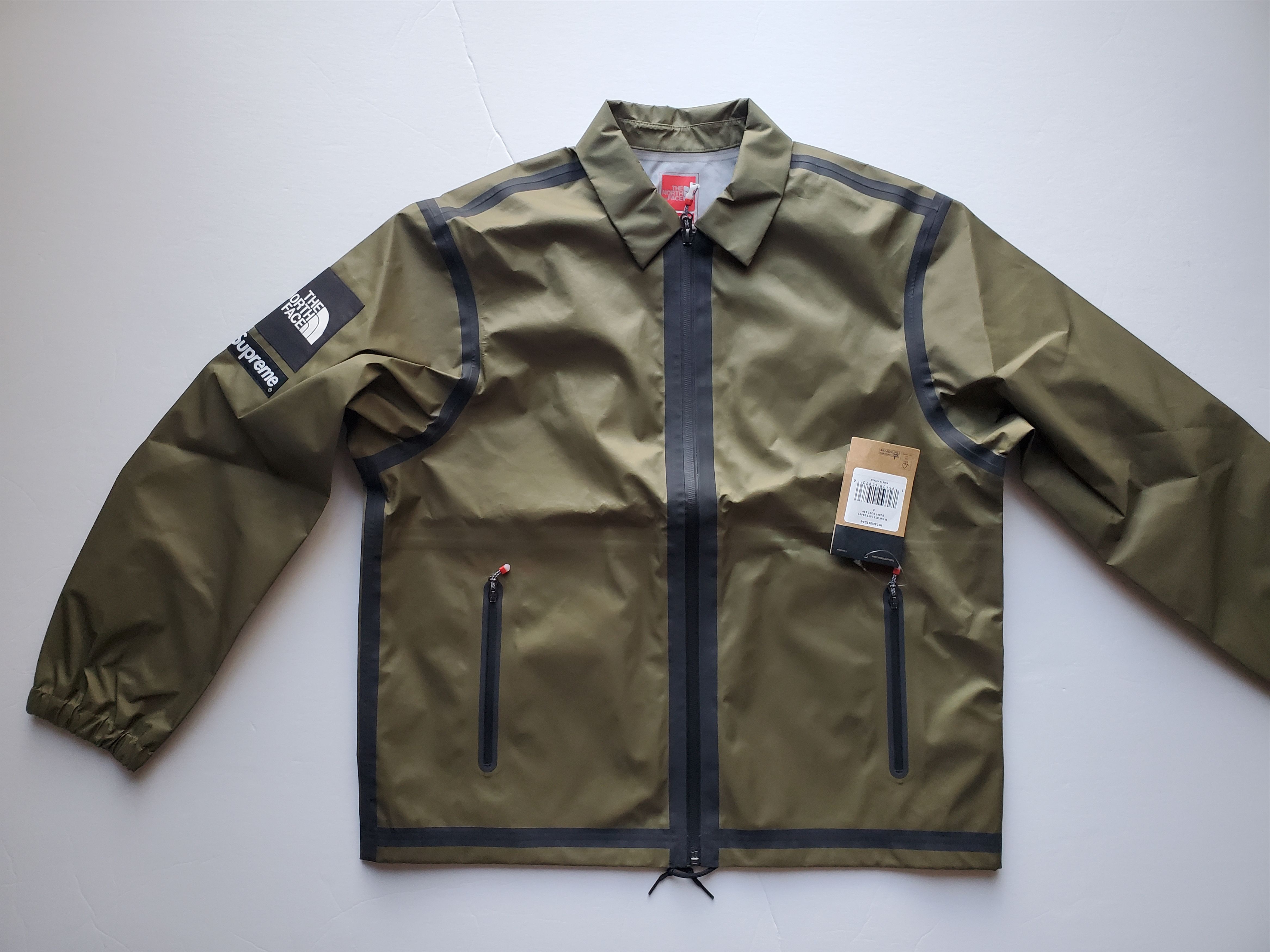 image of New Supreme The North Face Coaches Jacket Summit Series in Olive Green, Men's (Size Small)