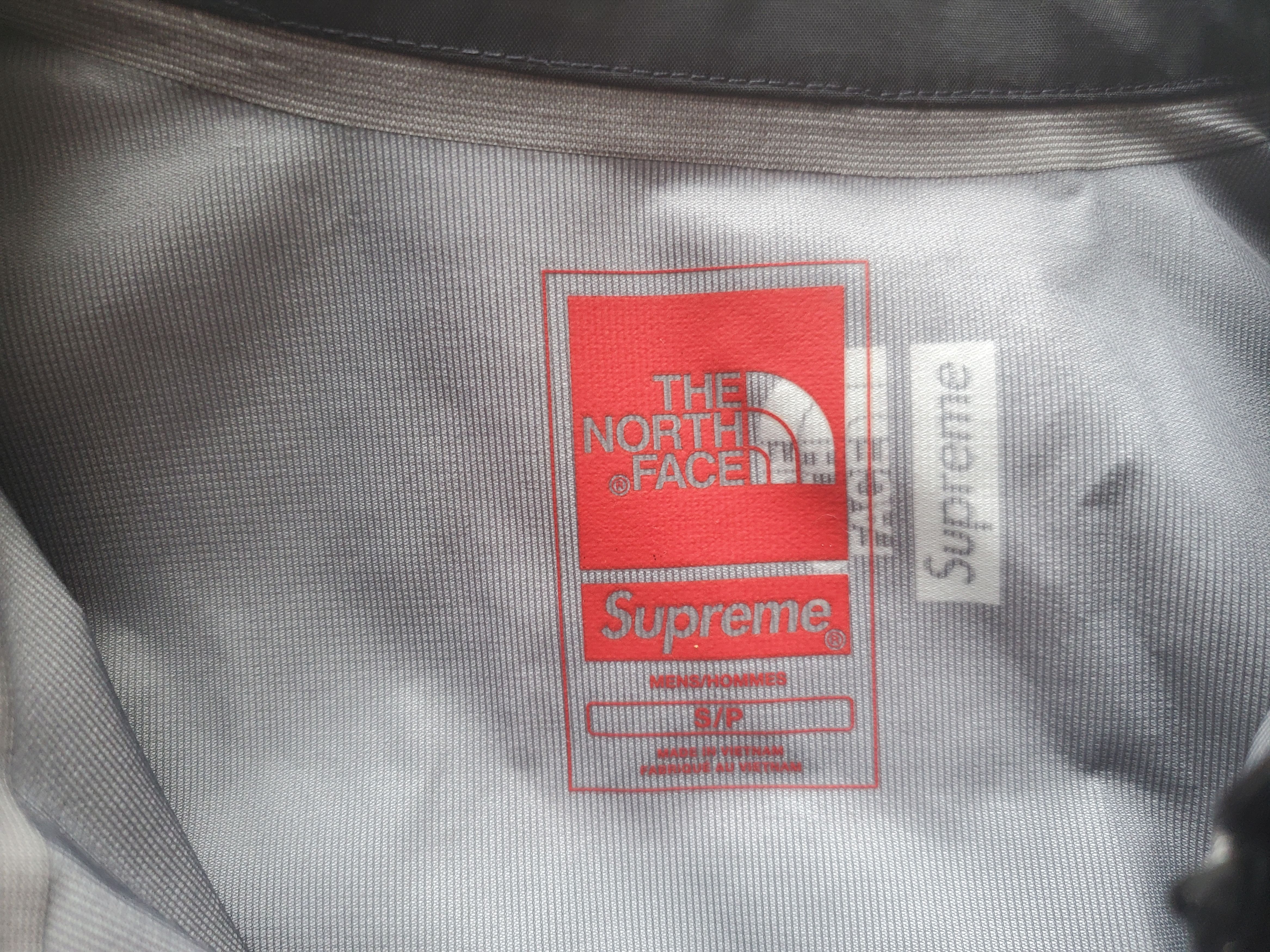 Supreme × The North Face NEW Supreme The North Face Coaches Jacket Summit Series Size US S / EU 44-46 / 1 - 4 Thumbnail
