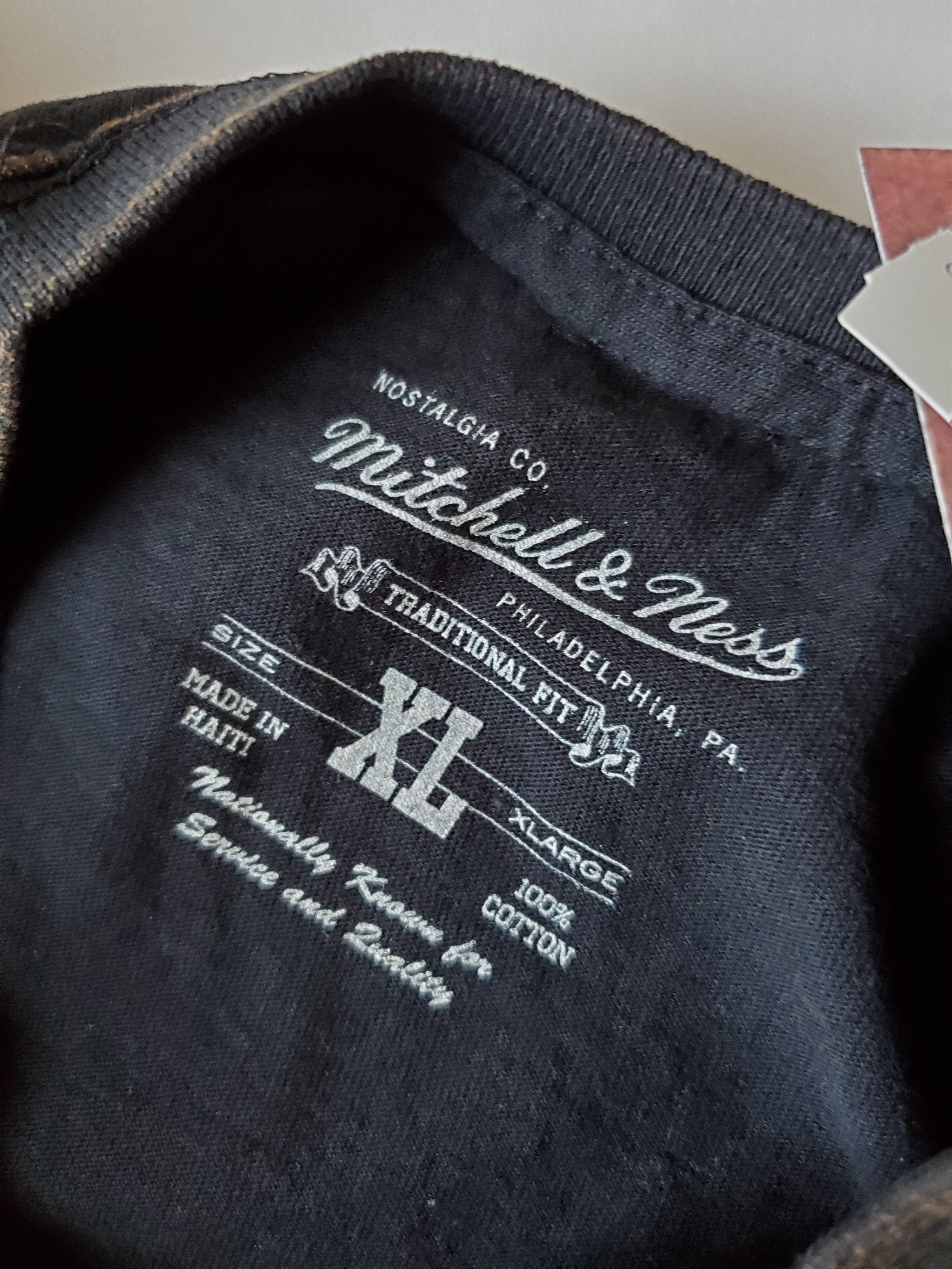Mitchell & Ness × NBA NWT Mitchell & Ness NBA Chicago Bulls Vintage Tee XL Size US XL / EU 56 / 4 - 3 Thumbnail
