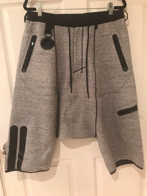 Adidas Y-3 3 Stripe Drop Crotch Tech Gray Shorts M Size US 32 / EU 48 - 1 Thumbnail