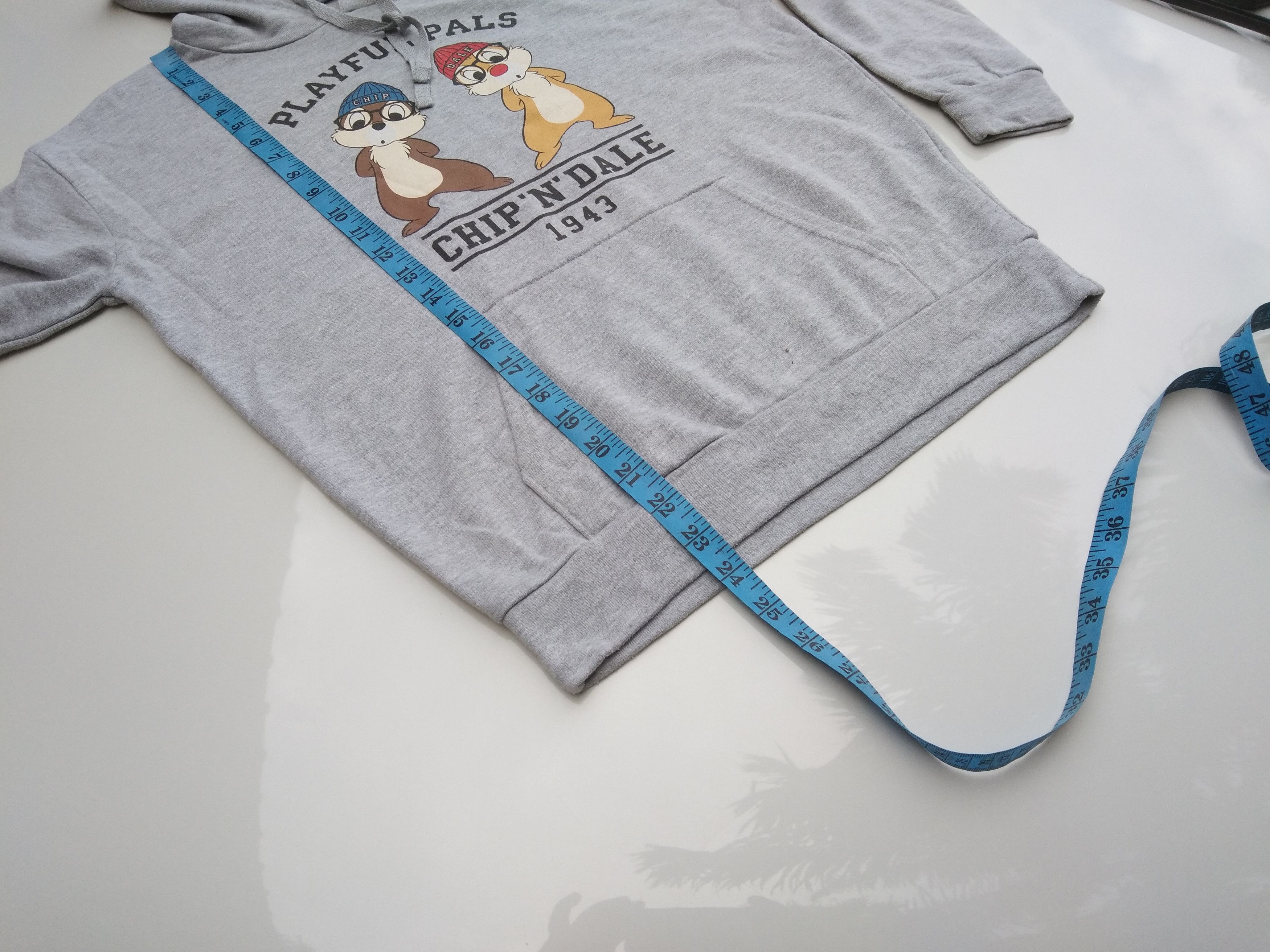 Disney Vintage Chip N Dale Playful Pals hoodie Size US M / EU 48-50 / 2 - 6 Thumbnail