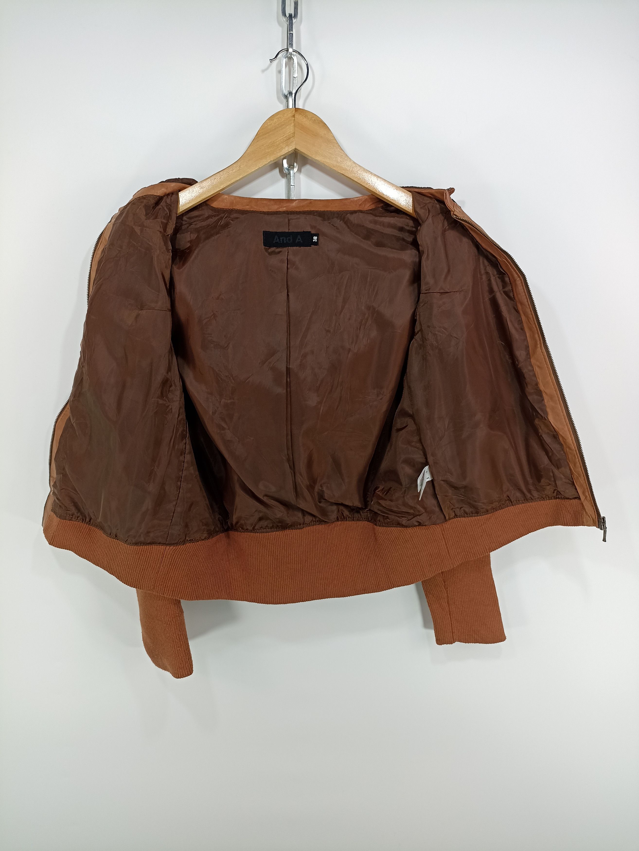 Japanese Brand × Vintage Vintage And A Leather Cropped Hooded Jacket Size M / US 6-8 / IT 42-44 - 4 Thumbnail