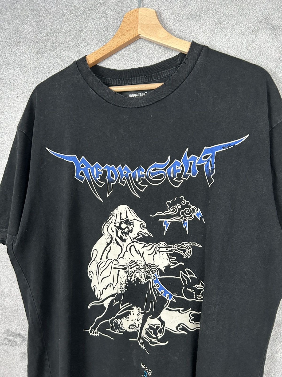 Represent Clo. Represent Clo. Hard To Kill Distressed Graphic Tee Size US M / EU 48-50 / 2 - 3 Thumbnail