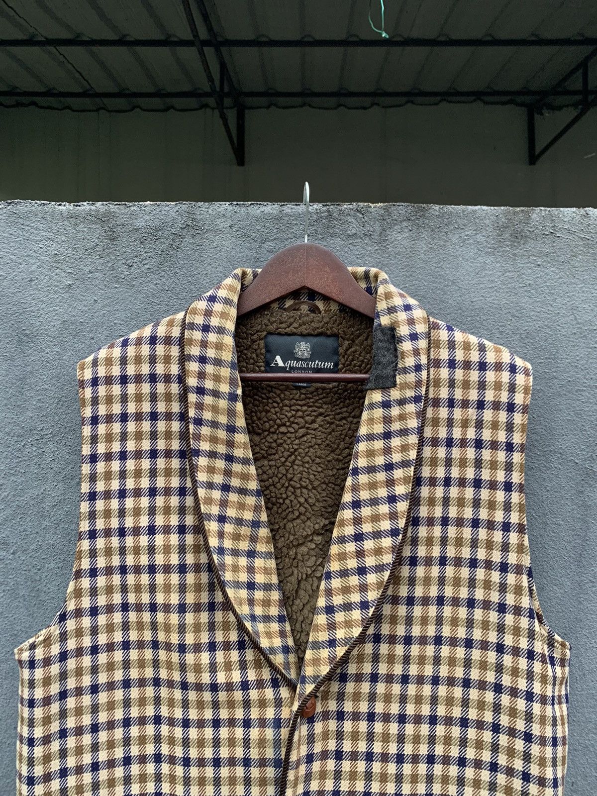 Aquascutum 👹AQUASCHTUM OVERSIZED FLEECE LINED SLEEVELESS JACKET Size US XL / EU 56 / 4 - 5 Thumbnail