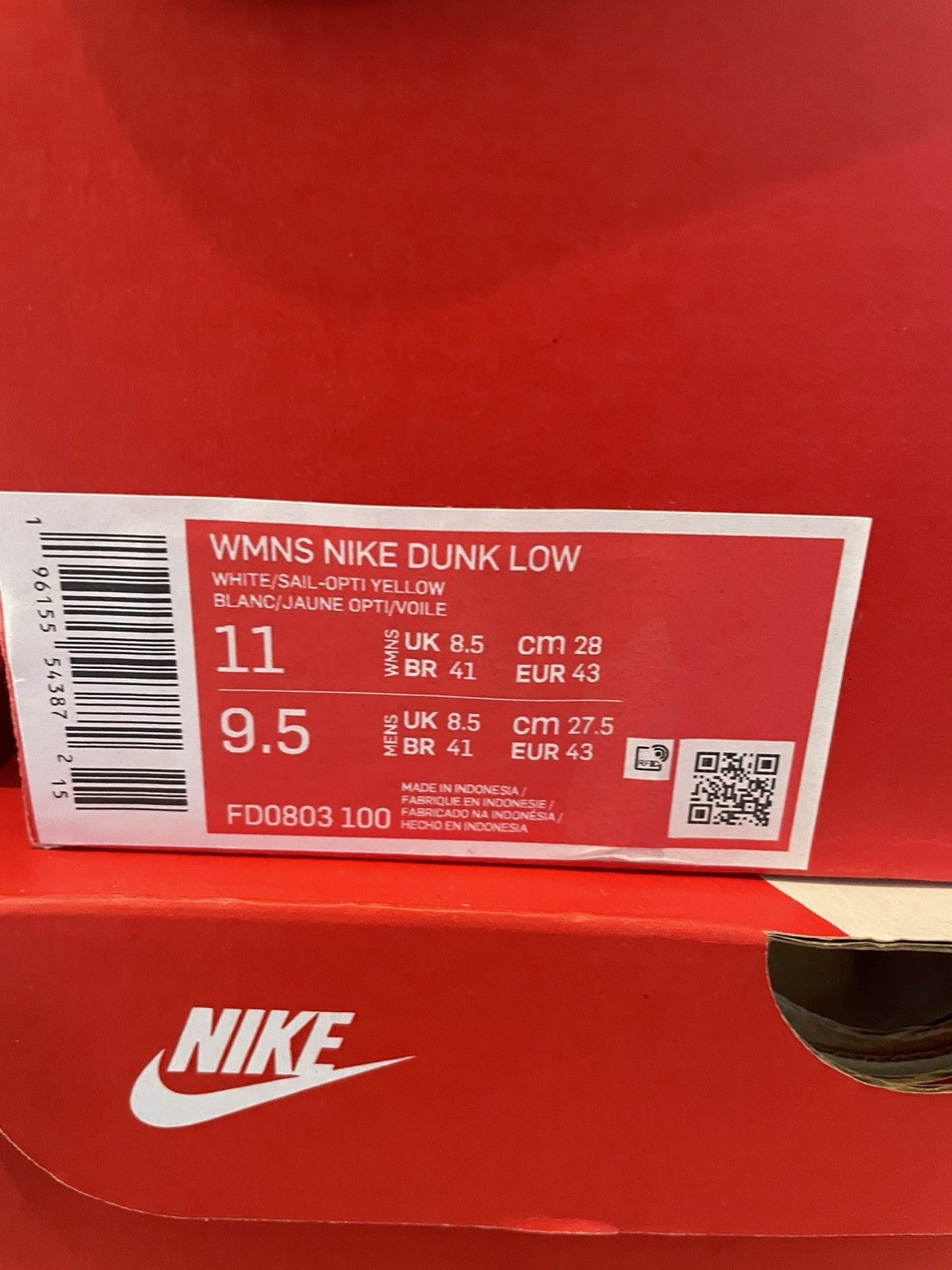 Nike Nike Dunk Low Yellow Heart W 2023 Size US 9.5 / EU 42-43 - 13 Thumbnail