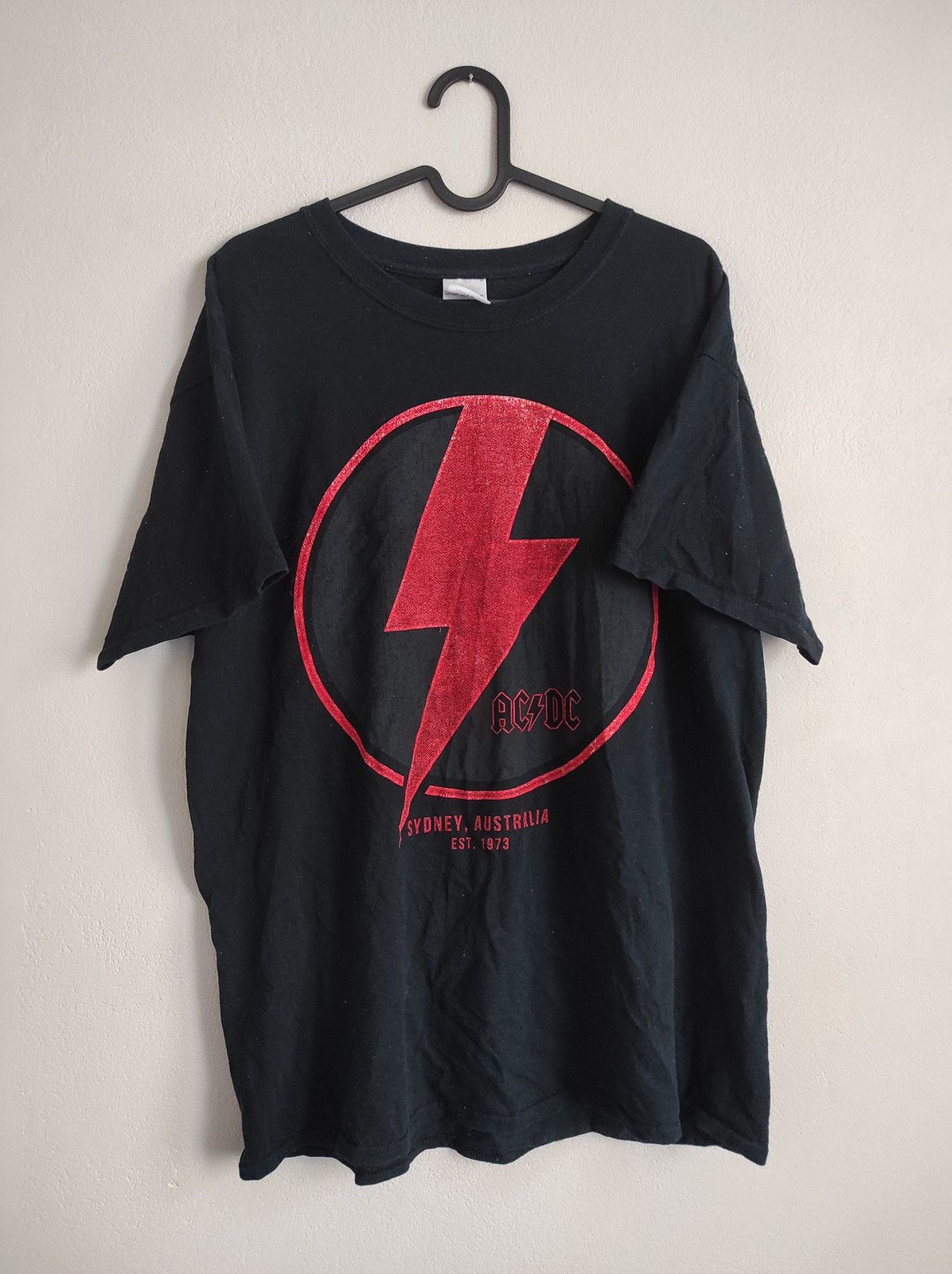 Vintage Vintage Ac Dc t-shirt red bolt Australia | Grailed