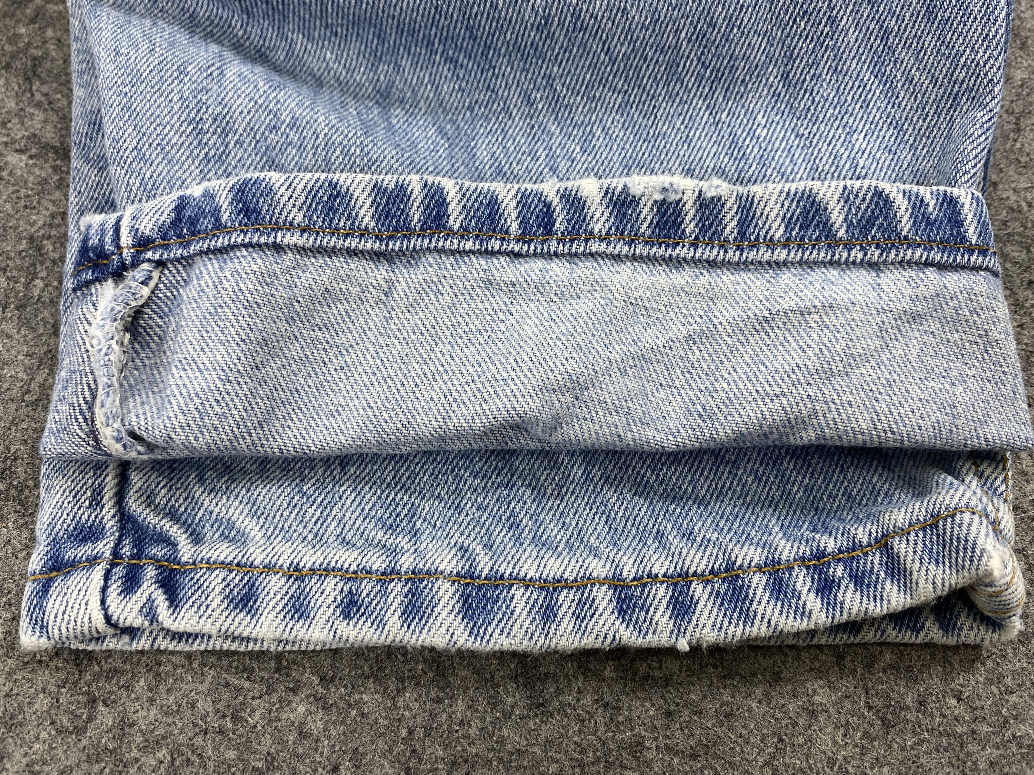Levi's Mid Blue Vintage Levi's 560 Jeans 37x32.5 Denim -SJ013 Size US 37 - 11 Thumbnail