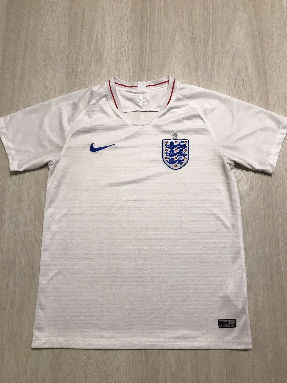Nike Nike National team England jersey 2018 Size US L / EU 52-54 / 3 - 1 Thumbnail