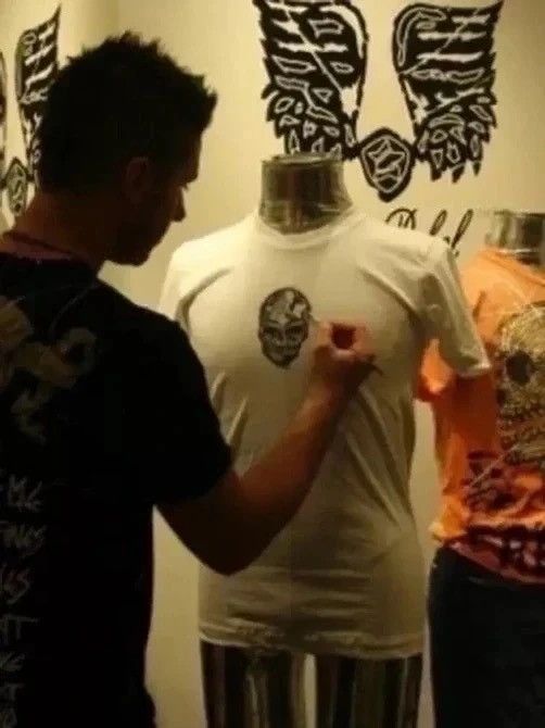 DOMREBEL New €550 Swarovski crystal embellished hand painted tshirt Size US M / EU 48-50 / 2 - 19 Thumbnail
