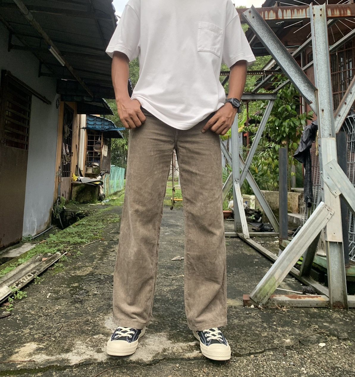 Levi's Vintage Clothing 👹Vintage Levis Movin On Brown Baggy Corduroy Denim Size US 30 / EU 46 - 4 Thumbnail