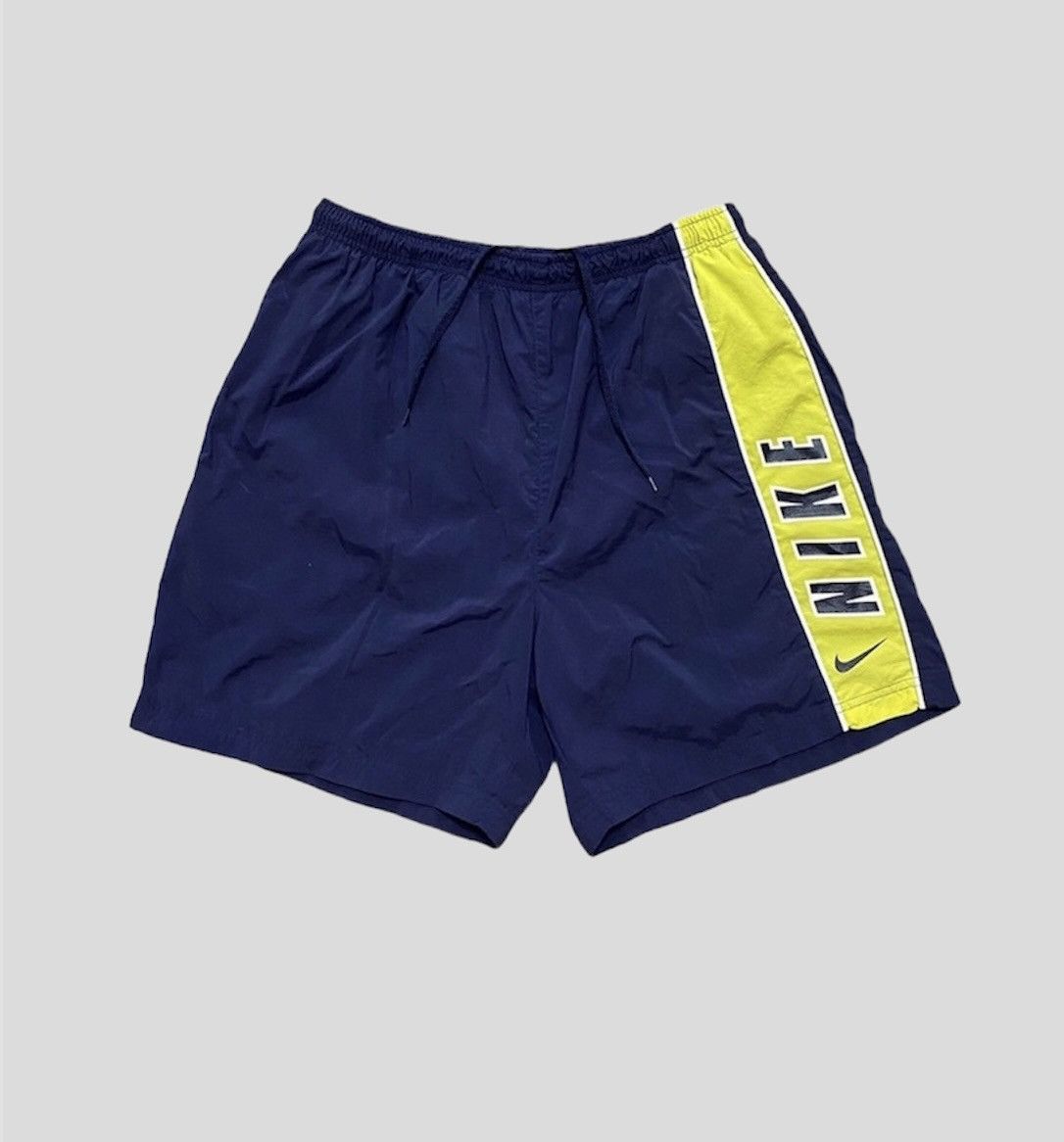 Nike × Vintage Vintage Nike Shorts Size US 34 / EU 50 - 1 Thumbnail