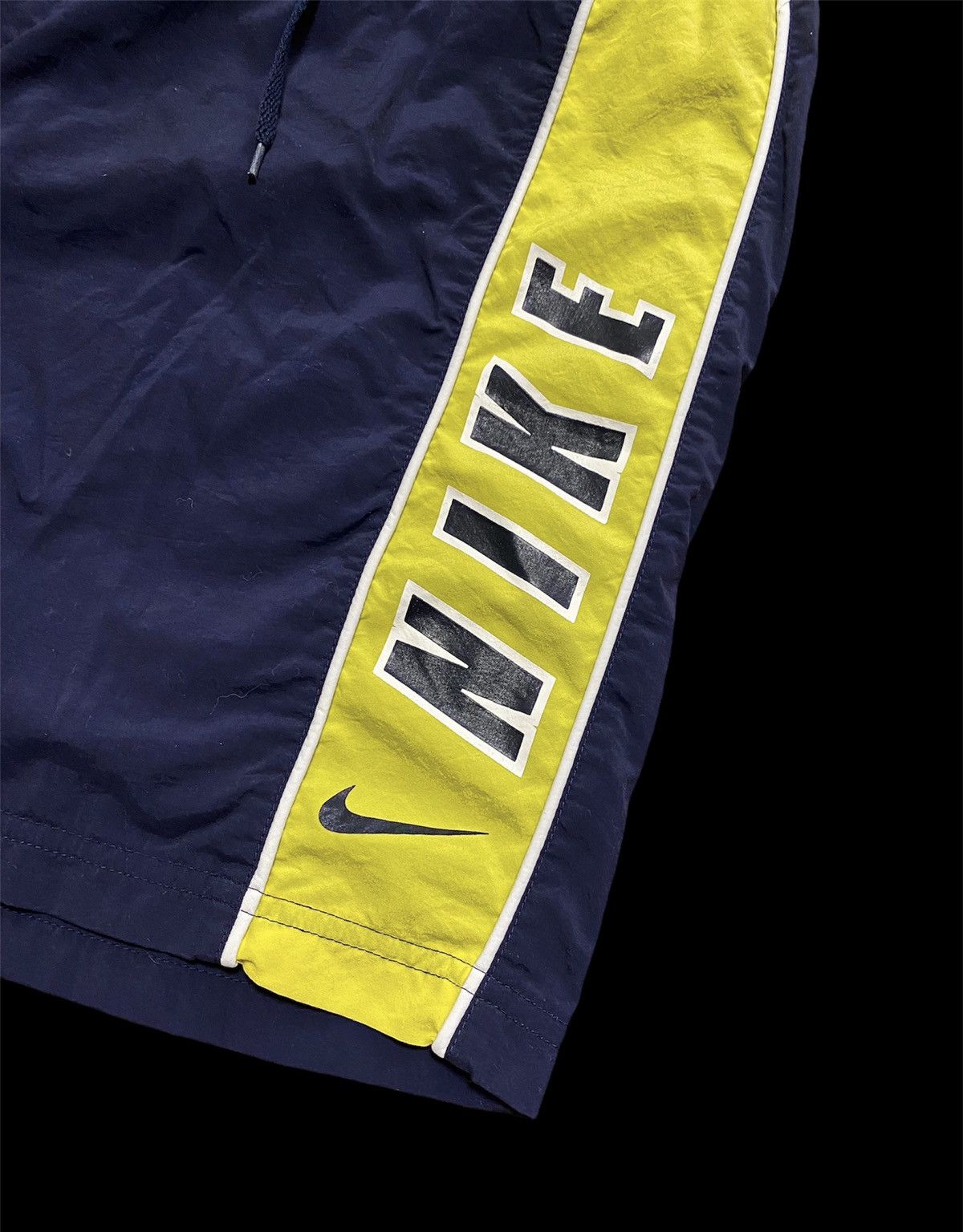 Nike × Vintage Vintage Nike Shorts Size US 34 / EU 50 - 3 Thumbnail