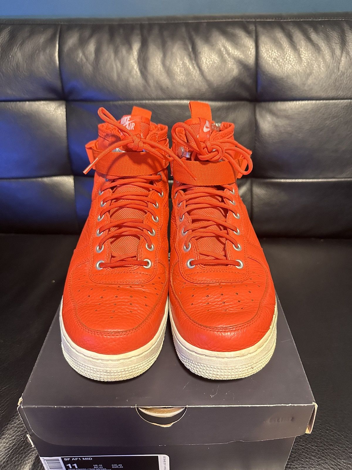 Nike Nike SF Air Force 1 Mid 'Team Orange Size US 11 / EU 44 - 3 Thumbnail