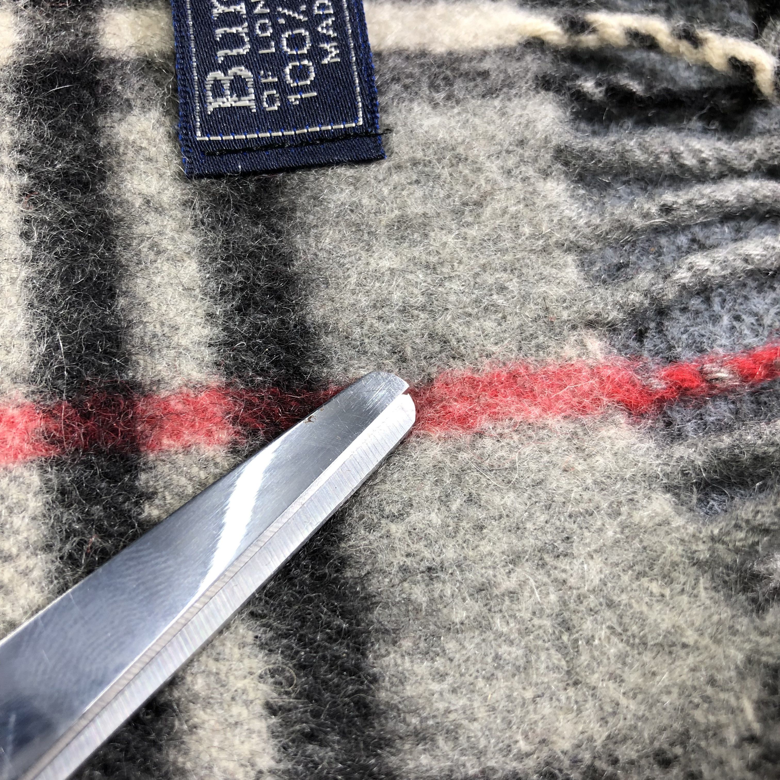 Burberry Burberrys Nova Check Grey Cashmere Scarf Muffler V1274 Size ONE SIZE - 5 Thumbnail