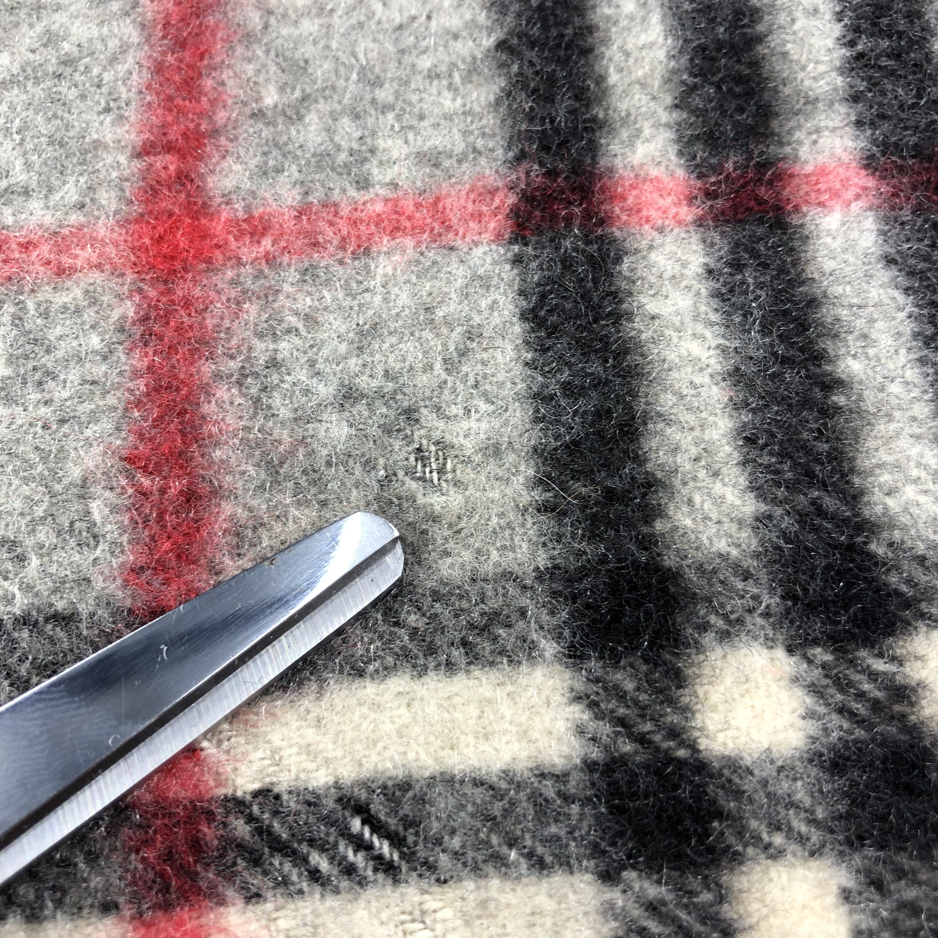 Burberry Burberrys Nova Check Grey Cashmere Scarf Muffler V1274 Size ONE SIZE - 10 Thumbnail