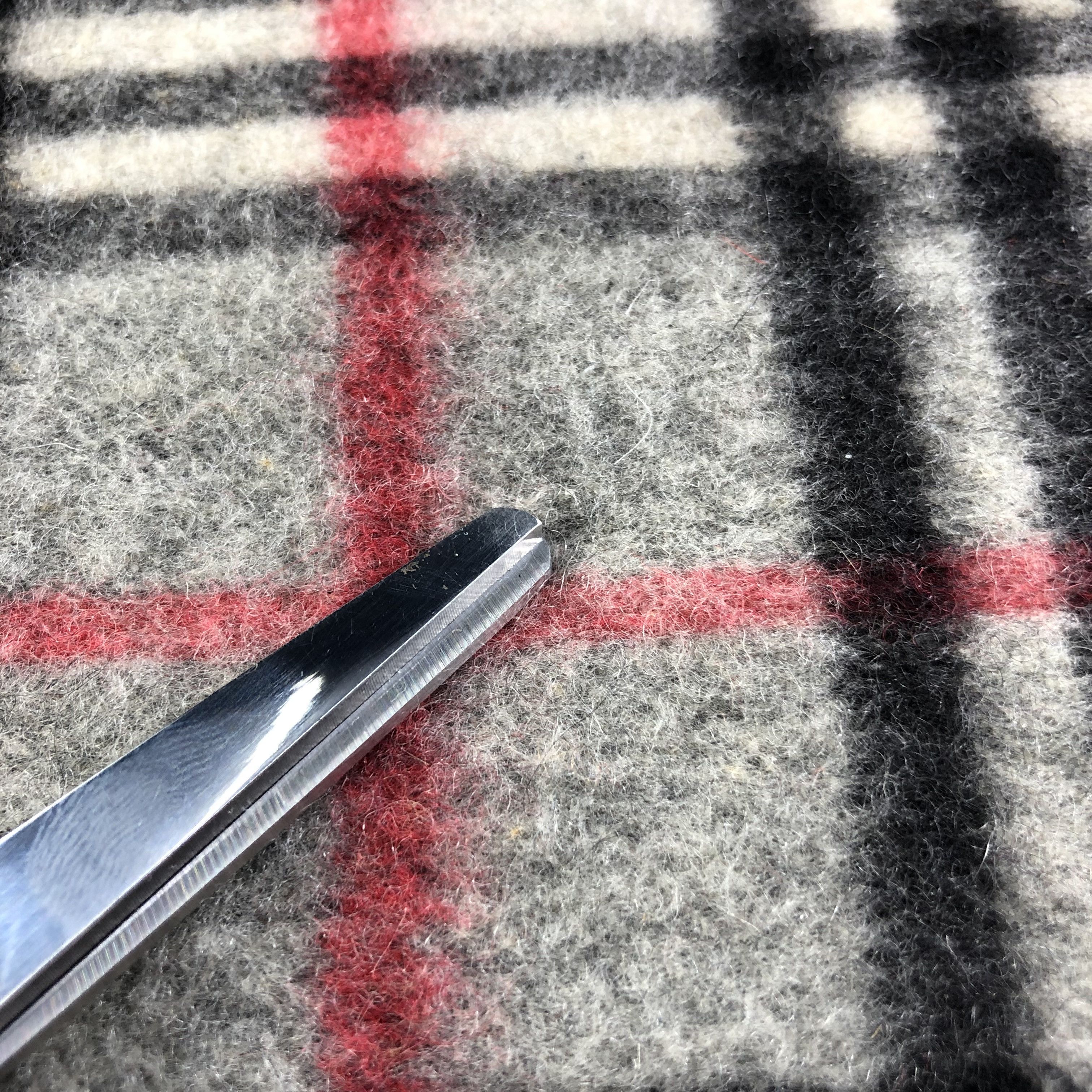 Burberry Burberrys Nova Check Grey Cashmere Scarf Muffler V1274 Size ONE SIZE - 18 Thumbnail