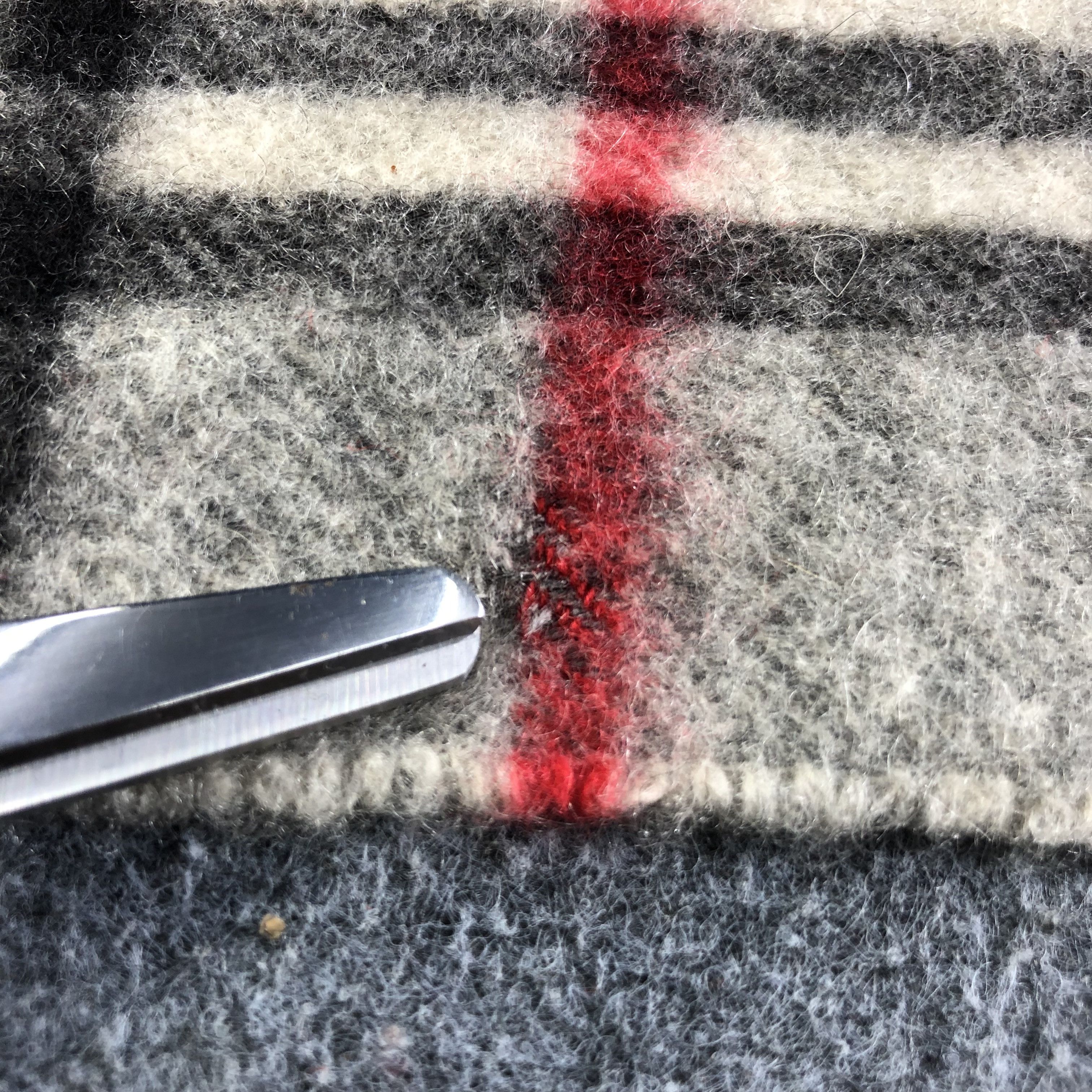 Burberry Burberrys Nova Check Grey Cashmere Scarf Muffler V1274 Size ONE SIZE - 22 Thumbnail