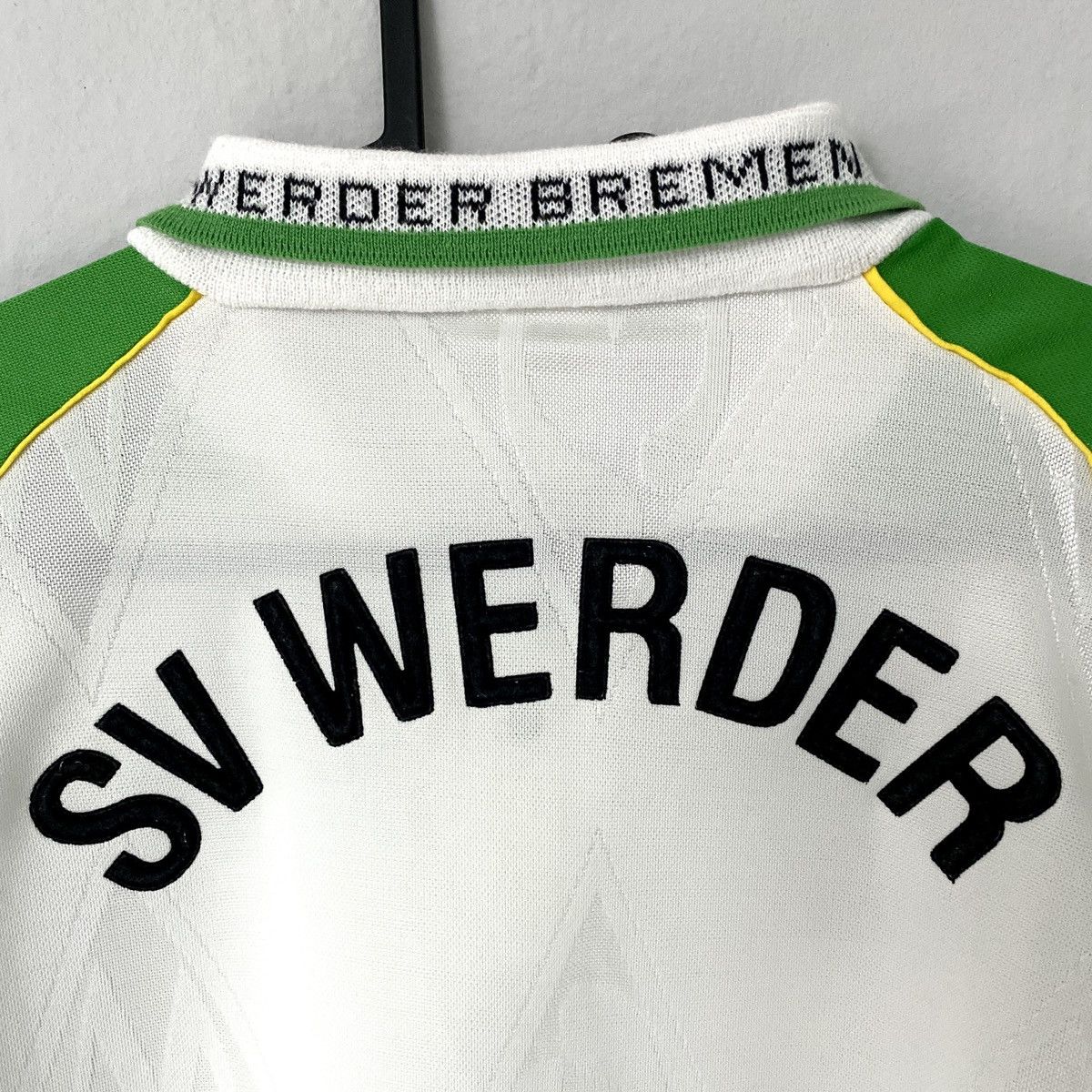 Puma × Vintage 1995 1996 Werder Bremen Puma Vintage Home Soccer Long Jersey Size US M / EU 48-50 / 2 - 11 Thumbnail