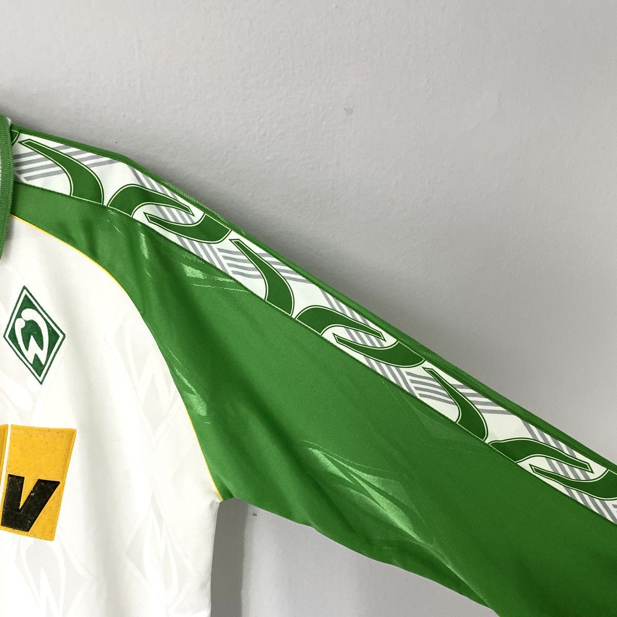 Puma × Vintage 1995 1996 Werder Bremen Puma Vintage Home Soccer Long Jersey Size US M / EU 48-50 / 2 - 7 Thumbnail