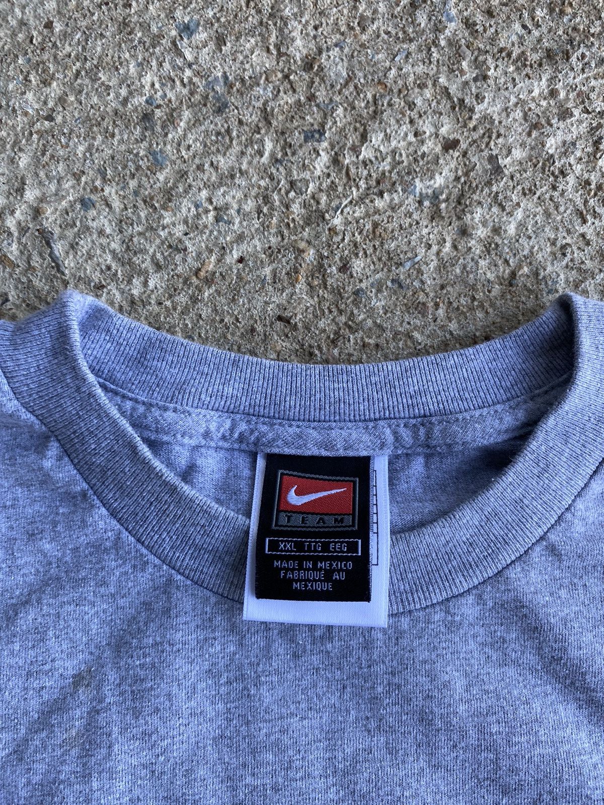 NHL × Nike × Vintage Vintage Y2K Nike Red Wings NHL Hockey Center Check Shirt Size US XXL / EU 58 / 5 - 6 Thumbnail