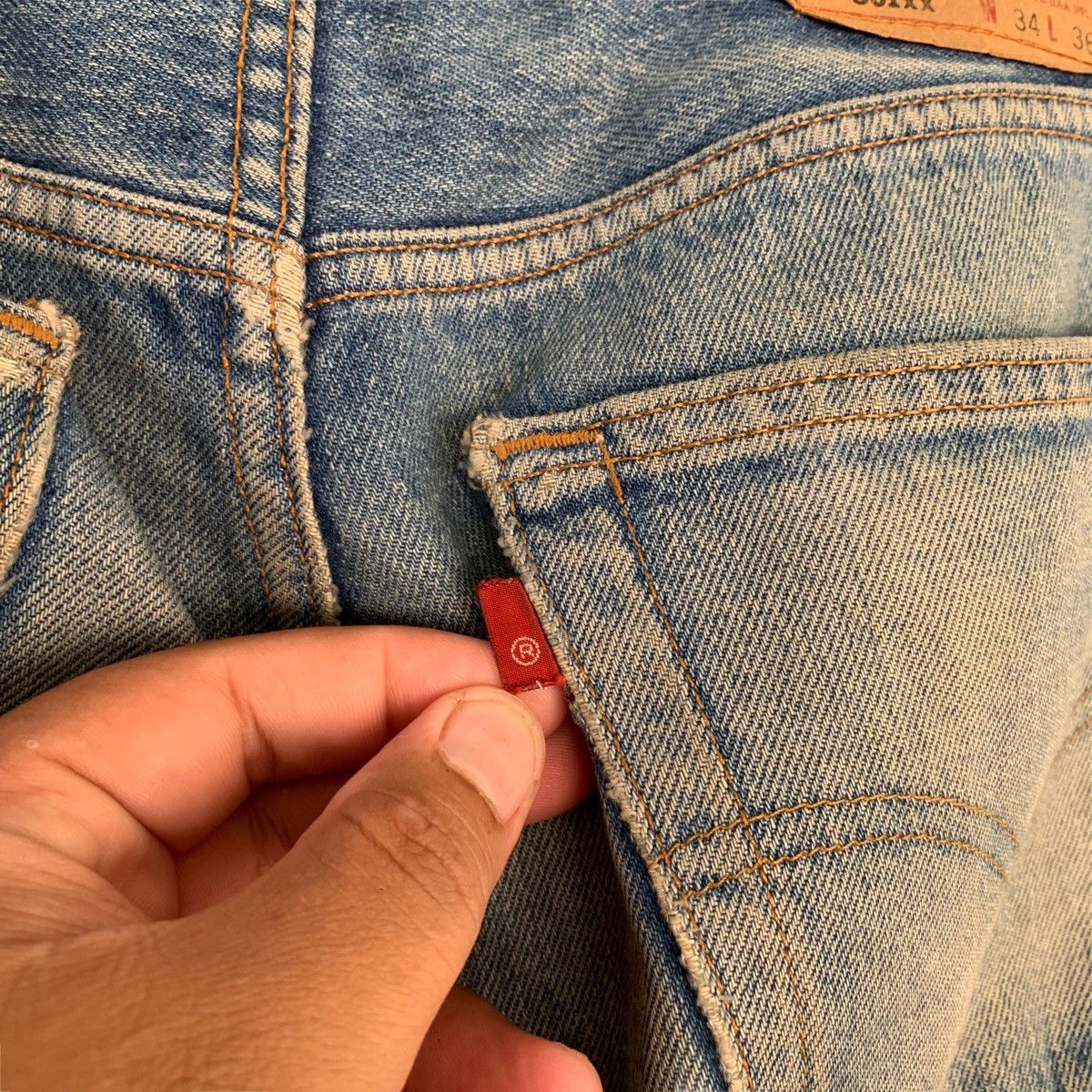 Levi's × Levi's Vintage Clothing × Vintage Vintage 90’s 501xx Levi’s Denim Pant Thrashed Made In USA Size US 34 / EU 50 - 12 Thumbnail