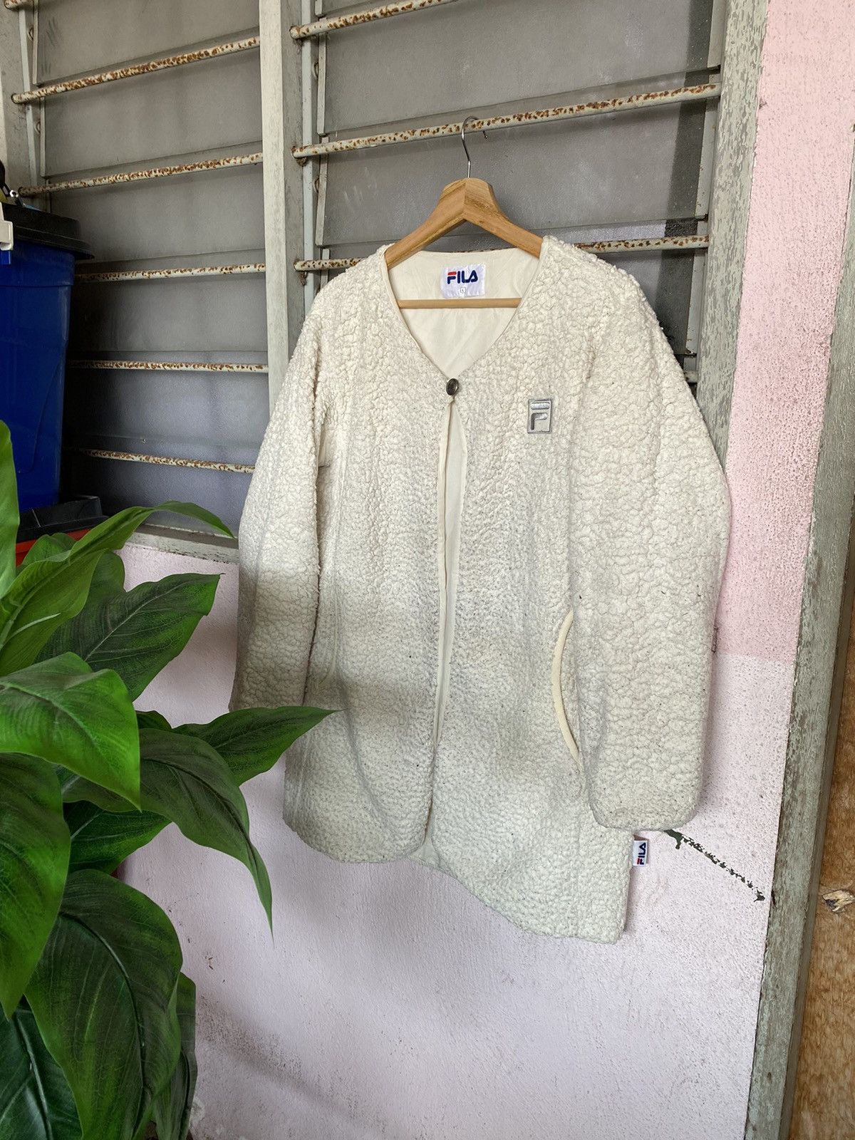image of Fila Deep Pile Sherpa Jacket in White, Men's (Size Large)