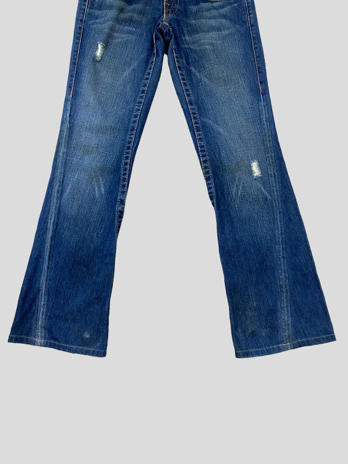 True Religion FLARE JEANS TRUE RELIGION JOEY SECTION DISTRESSED DENIM Size US 27 - 5 Thumbnail