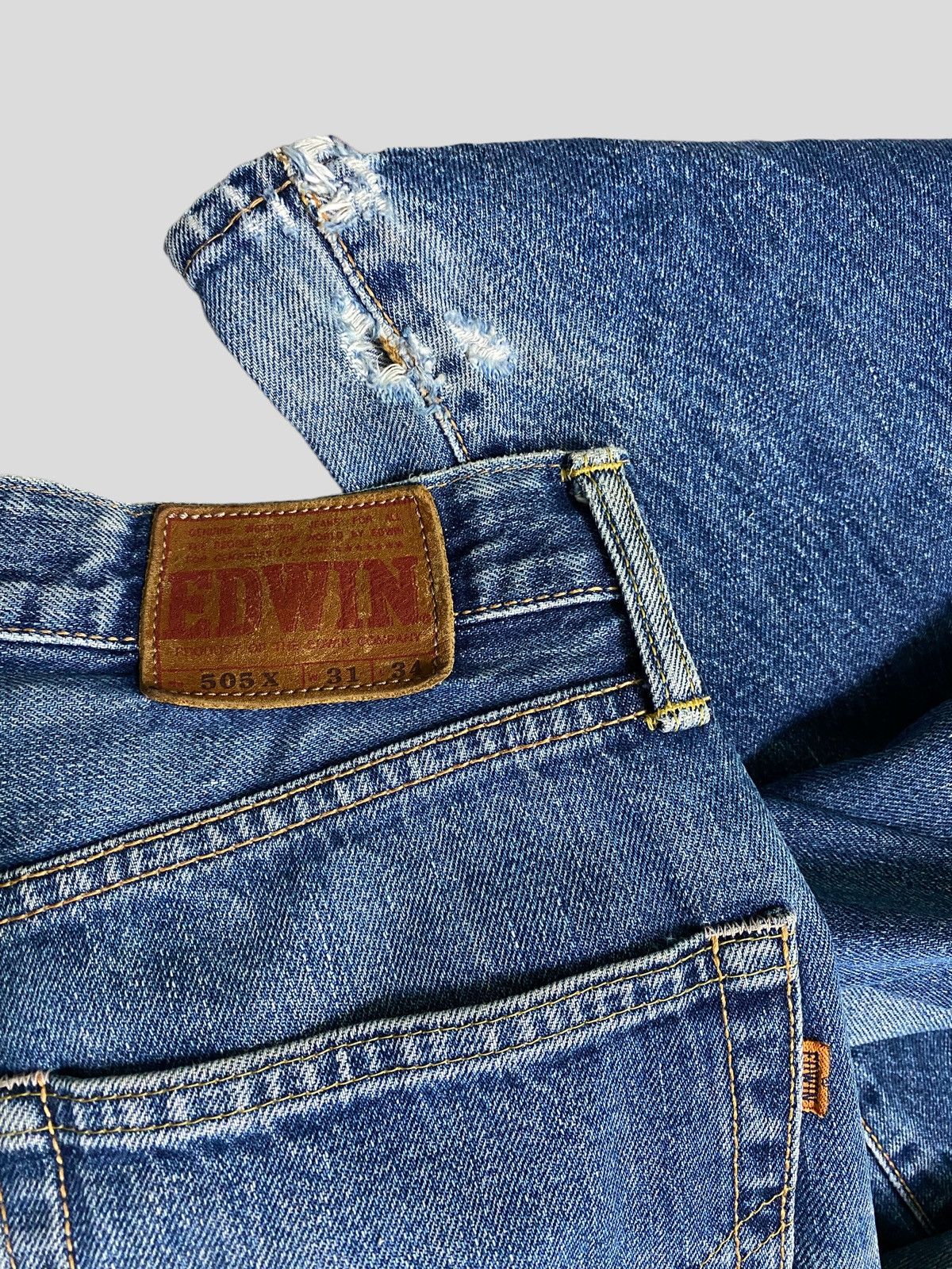 Edwin VINTAGE SELVEDGE EDWIN 505 DISTRESSED DENIM Size US 29 - 14 Thumbnail