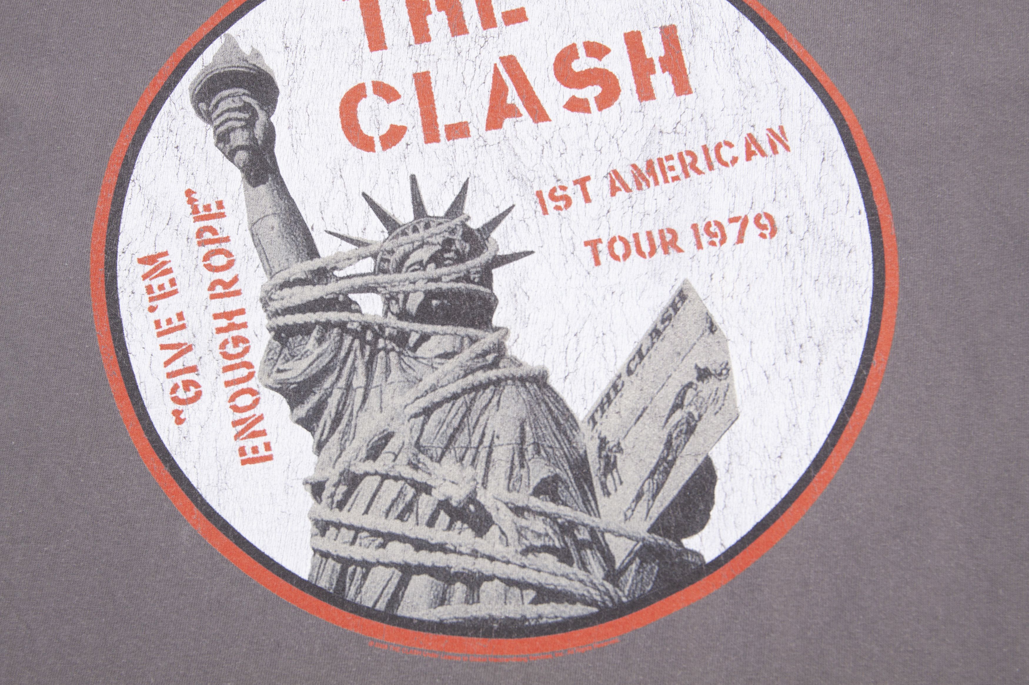 Band Tees × Vintage Vintage The Clash 1979 American Tour Give Em 1st Band Tee Size US M / EU 48-50 / 2 - 3 Thumbnail