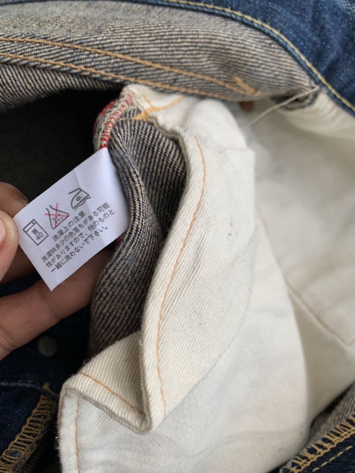 Japanese Brand Vintage HRM Distressed Selvedge Denim Jeans Size US 34 / EU 50 - 12 Thumbnail