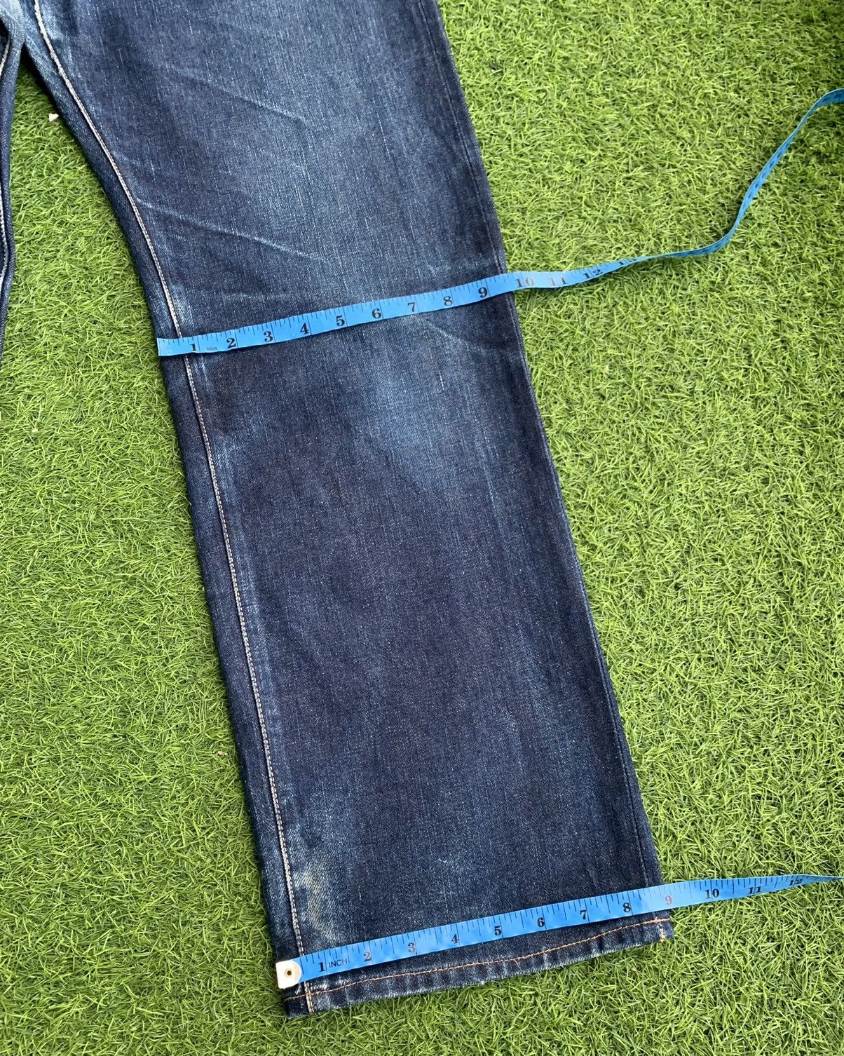 Japanese Brand Vintage HRM Distressed Selvedge Denim Jeans Size US 34 / EU 50 - 16 Thumbnail