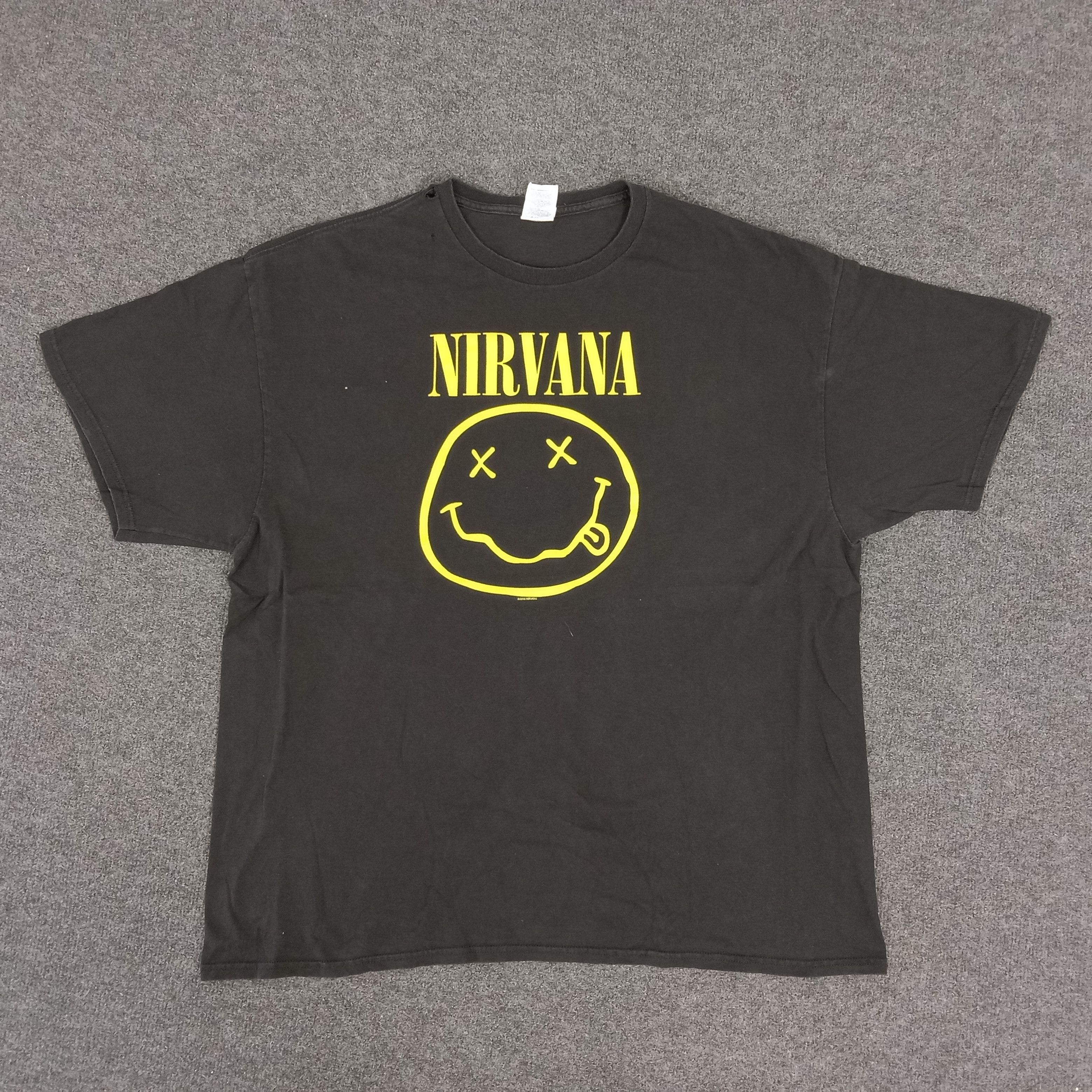 Band Tees × Nirvana × Vintage Nirvana American Rock Band Tour Tshirt Size US XXL / EU 58 / 5 - 1 Thumbnail