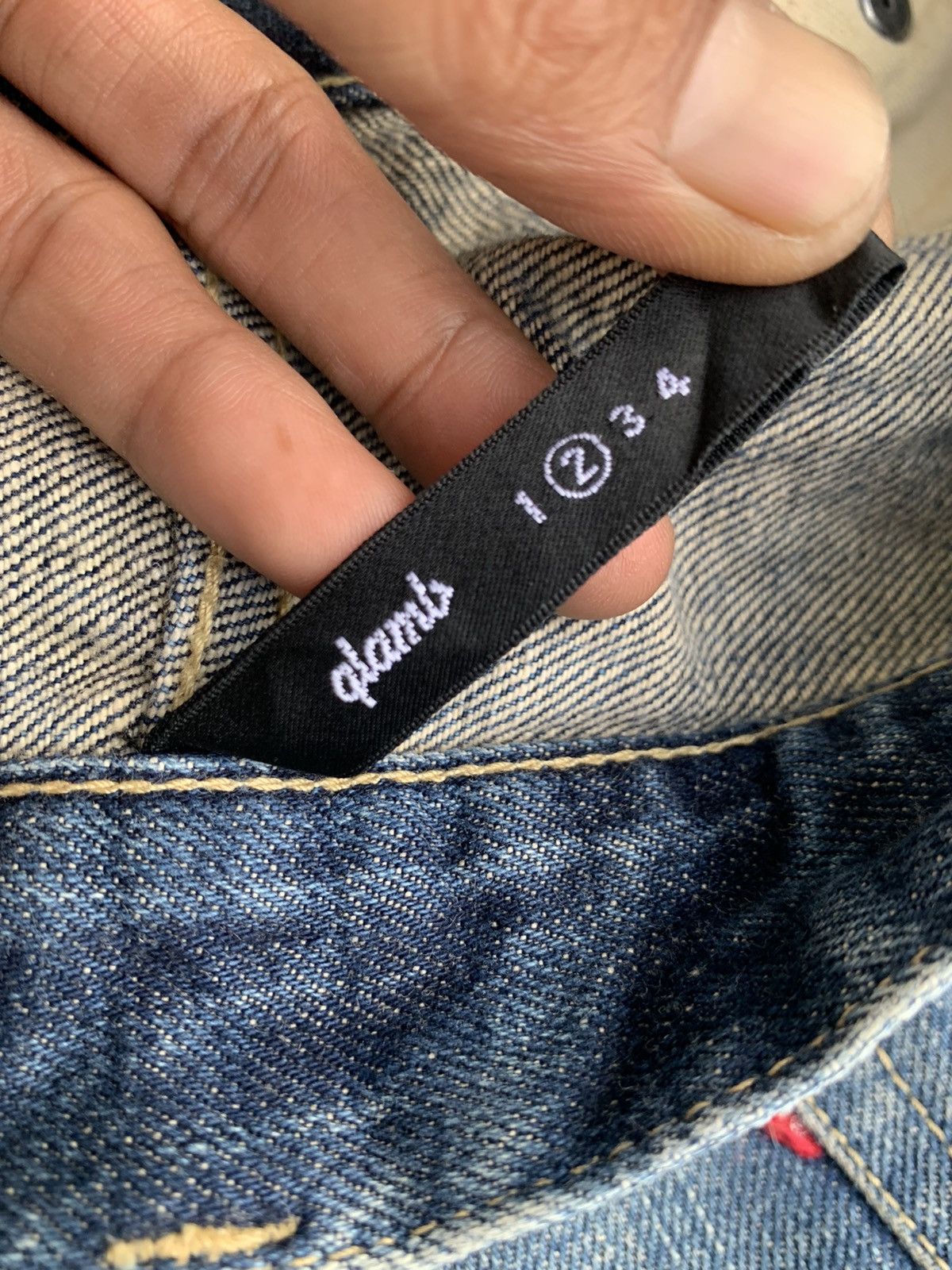 Japanese Brand Japanese brand Glamb Distressed denim Jeans size 32 Size US 33 - 9 Thumbnail