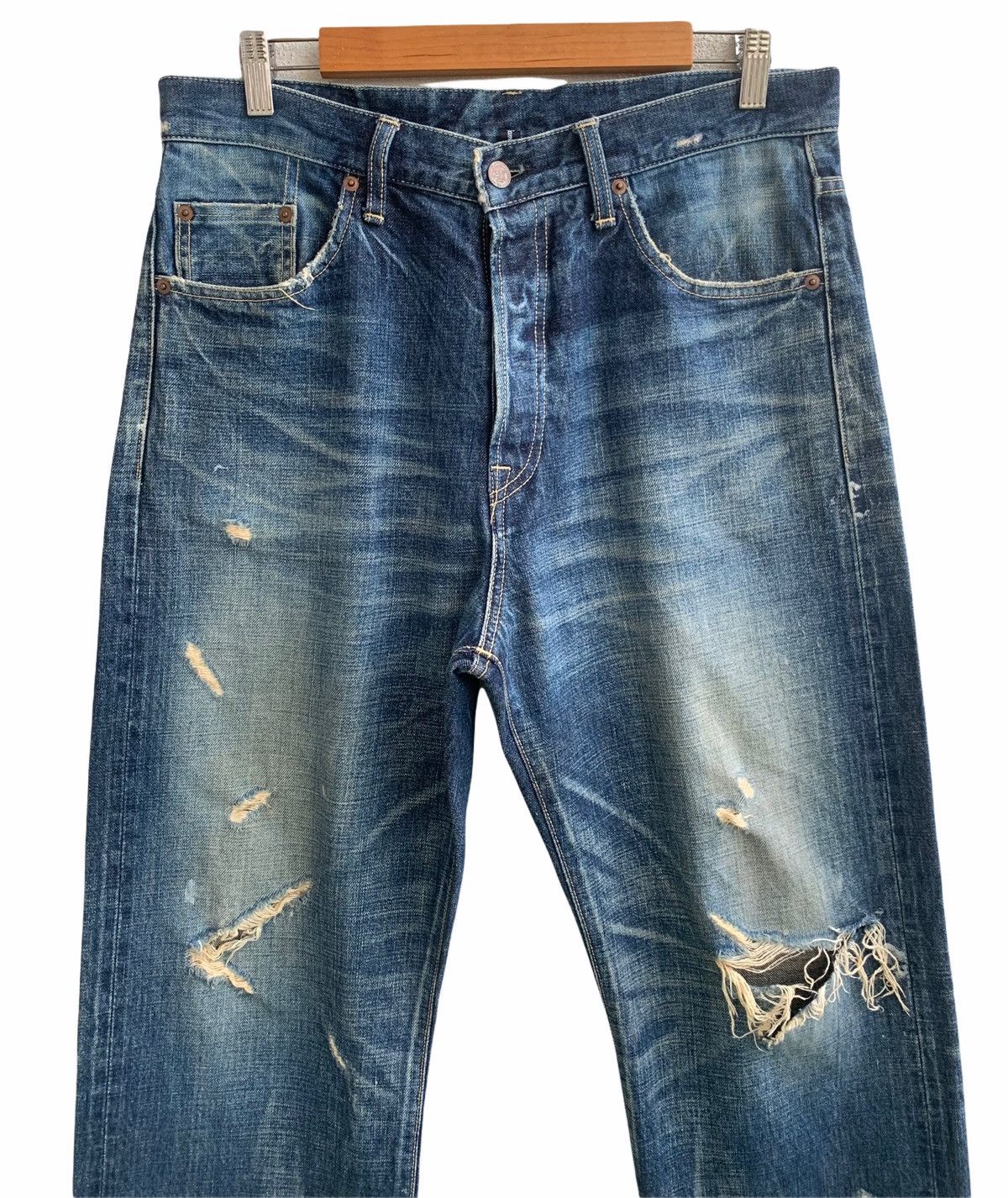 Japanese Brand Japanese brand Glamb Distressed denim Jeans size 32 Size US 33 - 3 Thumbnail