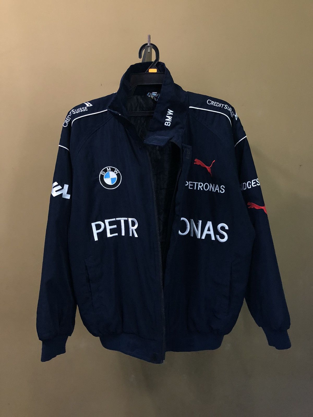 BMW BMW Petronas Sauber F1 Racing Team Jacket Size US L / EU 52-54 / 3 - 11 Thumbnail