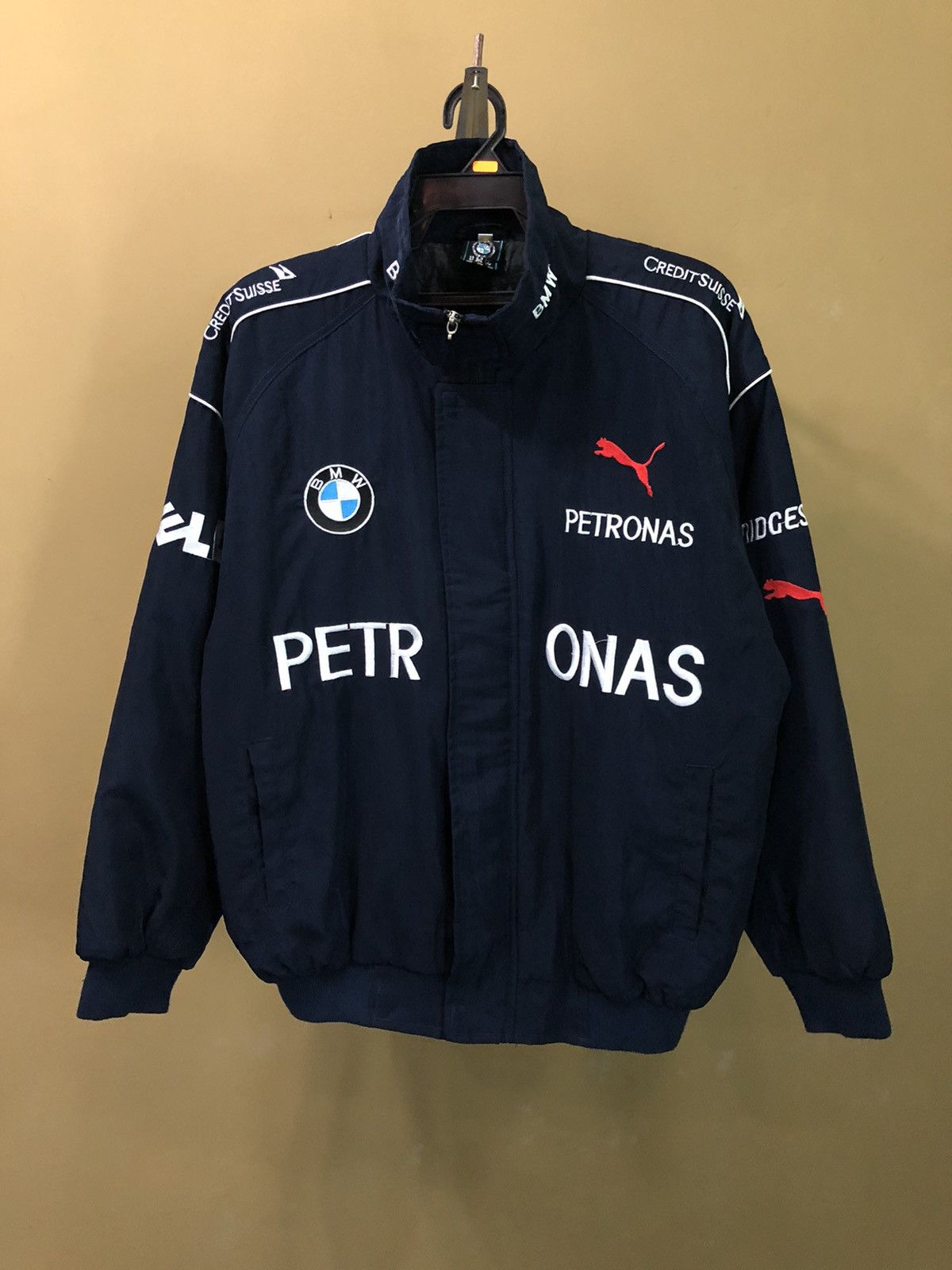 BMW BMW Petronas Sauber F1 Racing Team Jacket Size US L / EU 52-54 / 3 - 12 Thumbnail