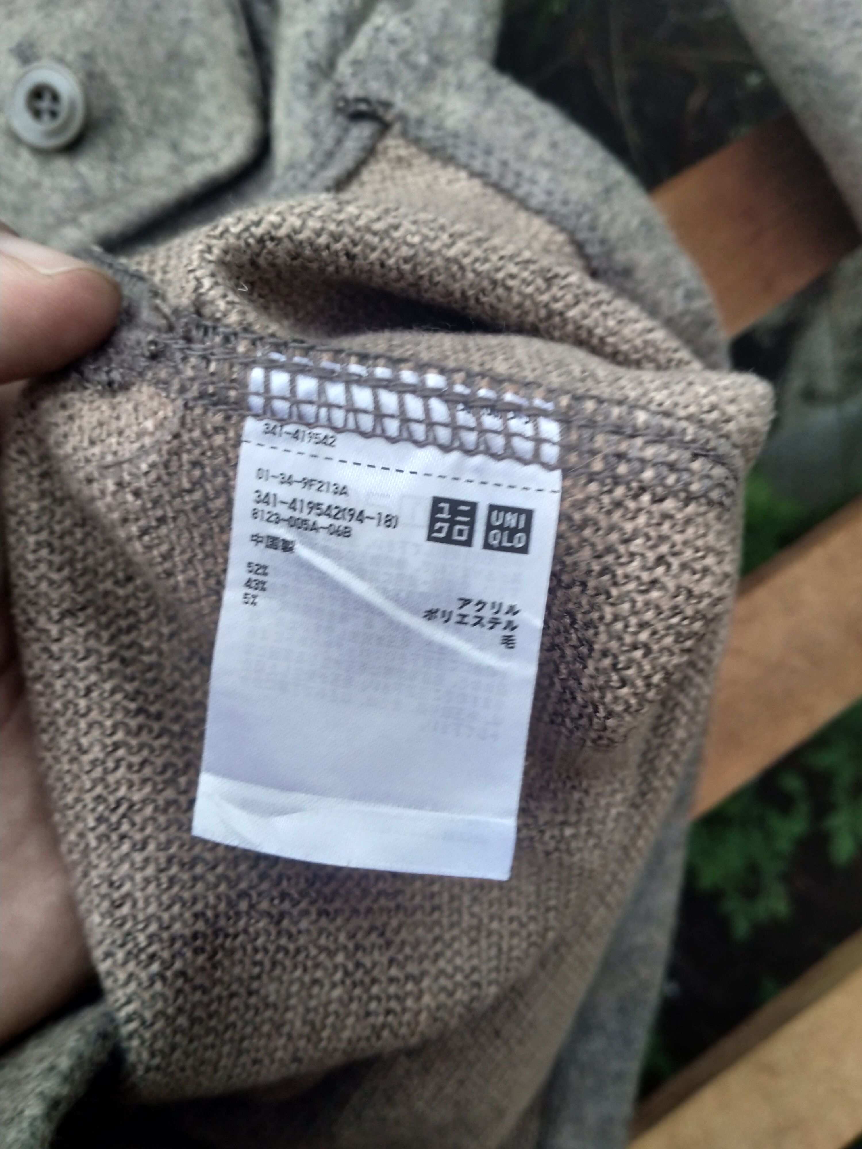 Christophe Lemaire CHRISTOPHE LEMAIRE X UNIQLO BUTTON UP WOOL SHIRT Size US M / EU 48-50 / 2 - 4 Thumbnail