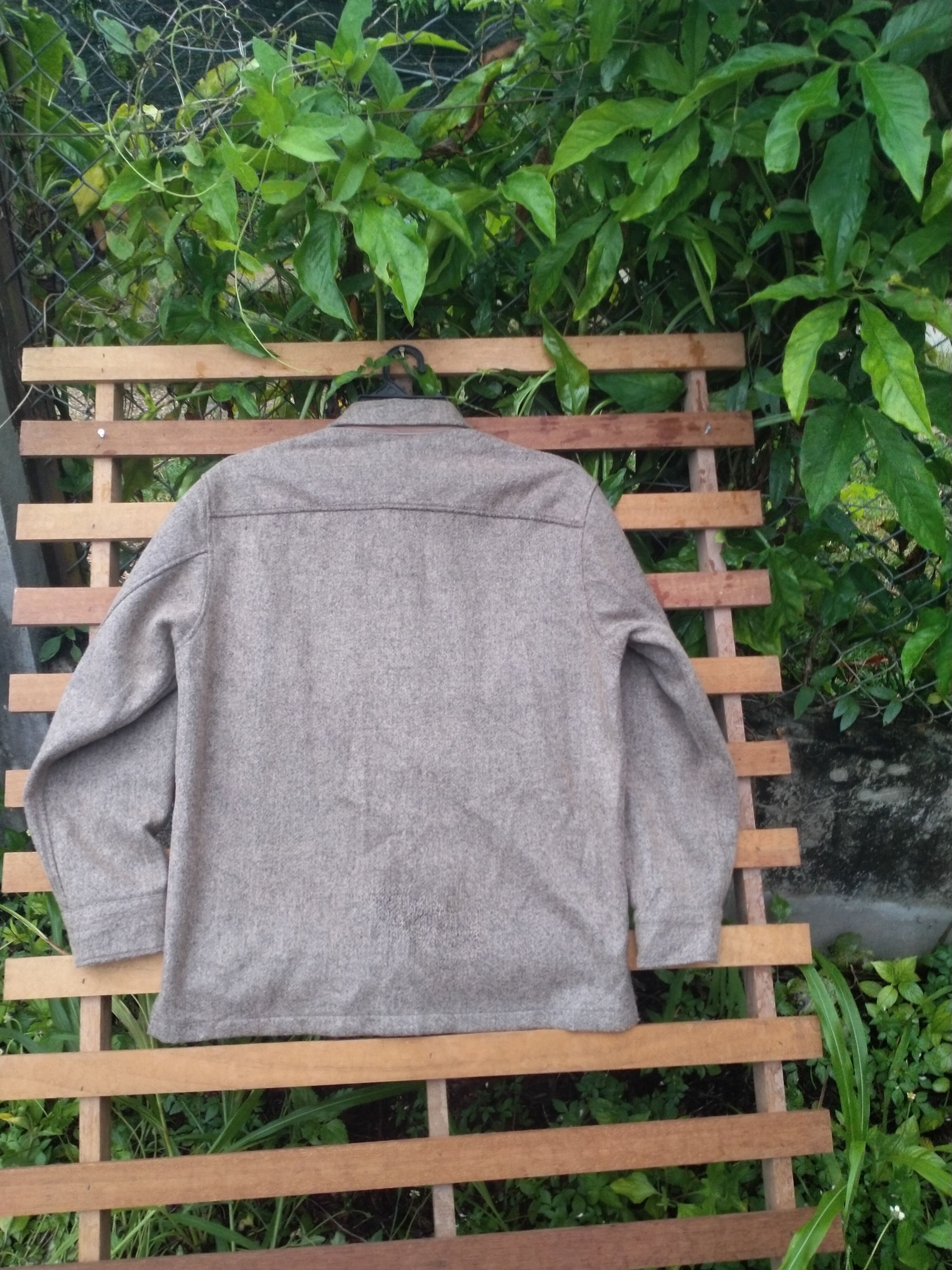Christophe Lemaire CHRISTOPHE LEMAIRE X UNIQLO BUTTON UP WOOL SHIRT Size US M / EU 48-50 / 2 - 6 Thumbnail