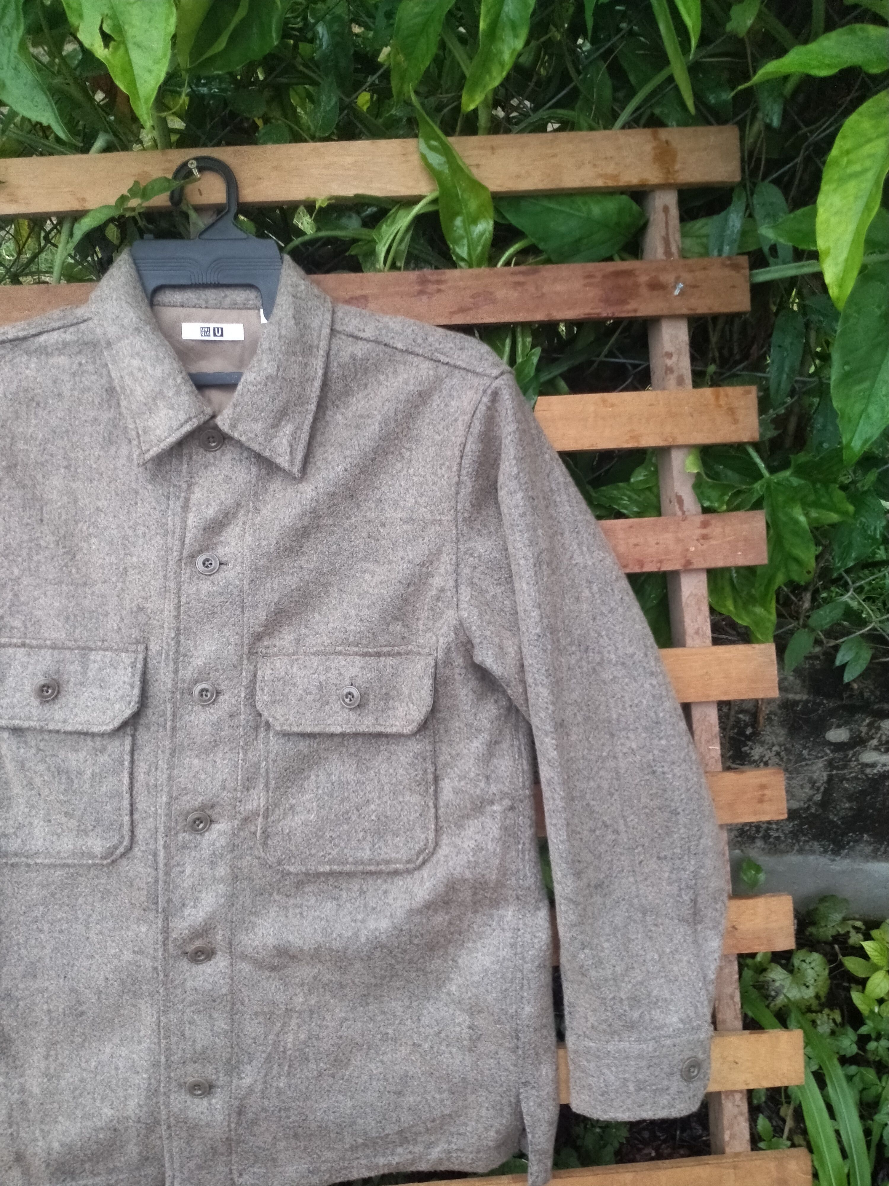 Christophe Lemaire CHRISTOPHE LEMAIRE X UNIQLO BUTTON UP WOOL SHIRT Size US M / EU 48-50 / 2 - 2 Thumbnail